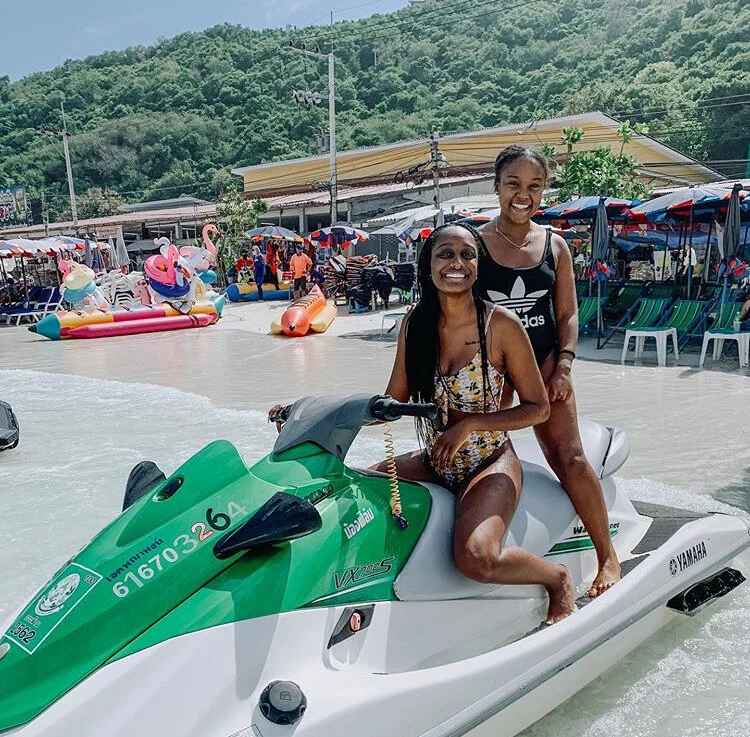 Coral Island/Pattaya City:https://www.airbnb.com/experiences/1130550?location=Bangkok&amp;source=p2