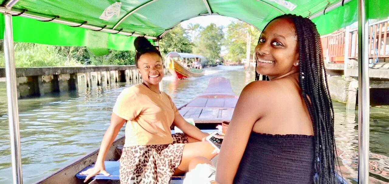 Floating Market Tour:https://www.airbnb.com/experiences/834337?s=24&amp;user_id=134556356&amp;ref_device_id=acca4be361b24e9076a89bafdf54cae06394ca0e&amp;_branch_match_id=721064854907979032