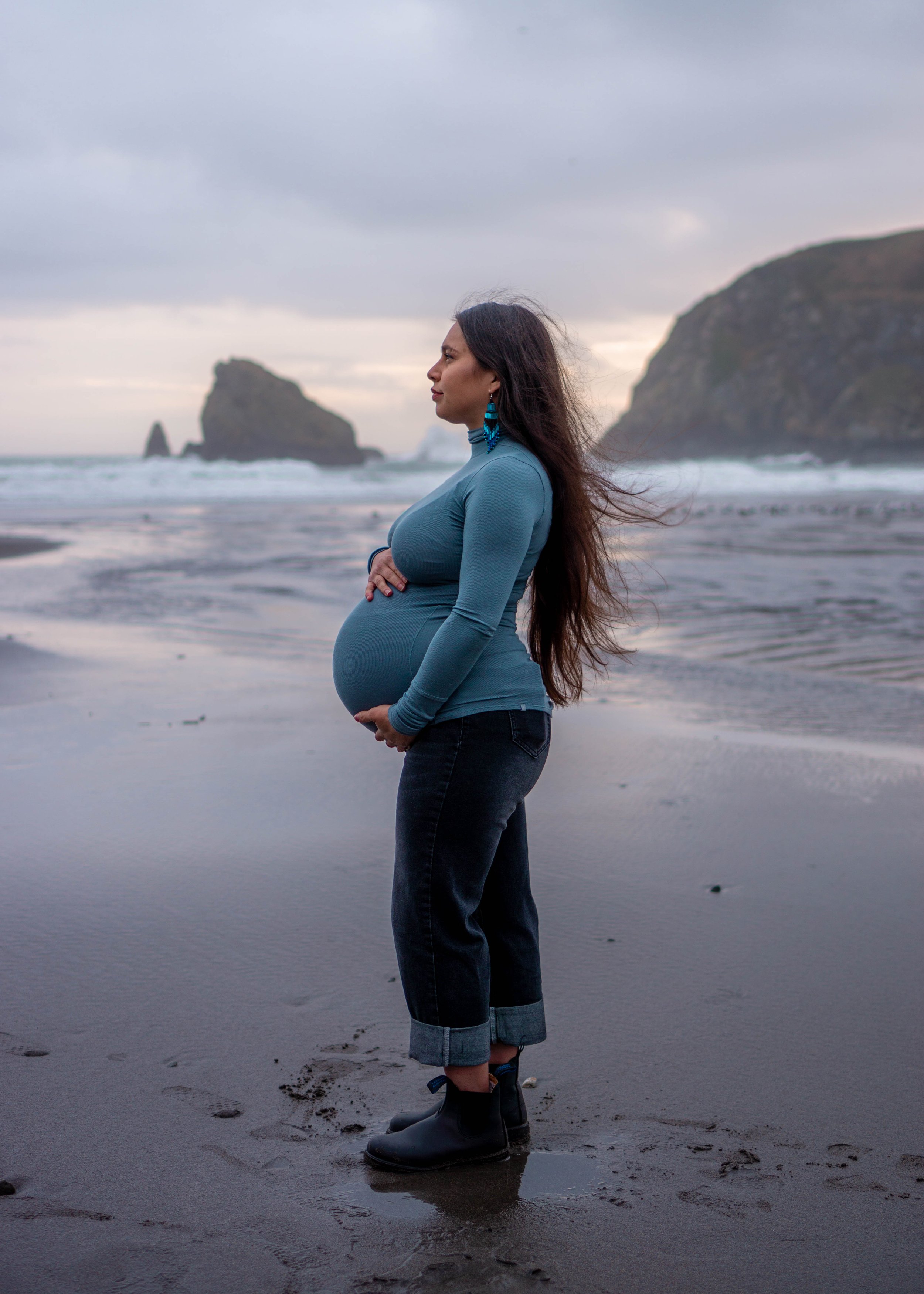 SerenaVMaternityPhotoshoot2023 (42 of 90).jpg