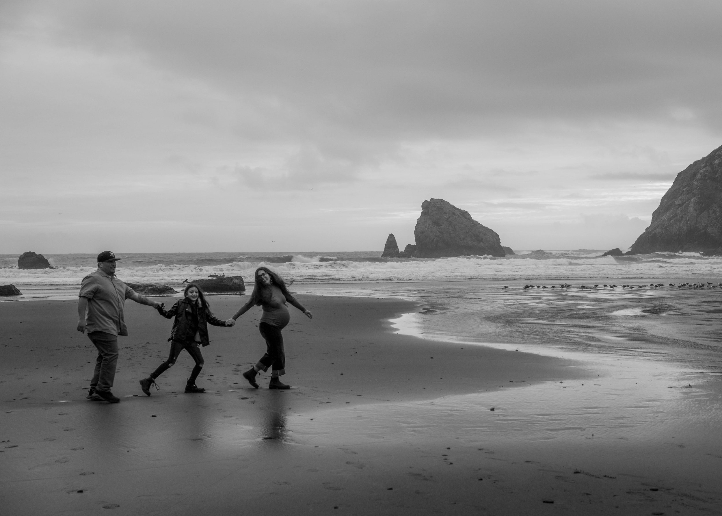 SerenaVMaternityPhotoshoot2023 (90 of 90).jpg