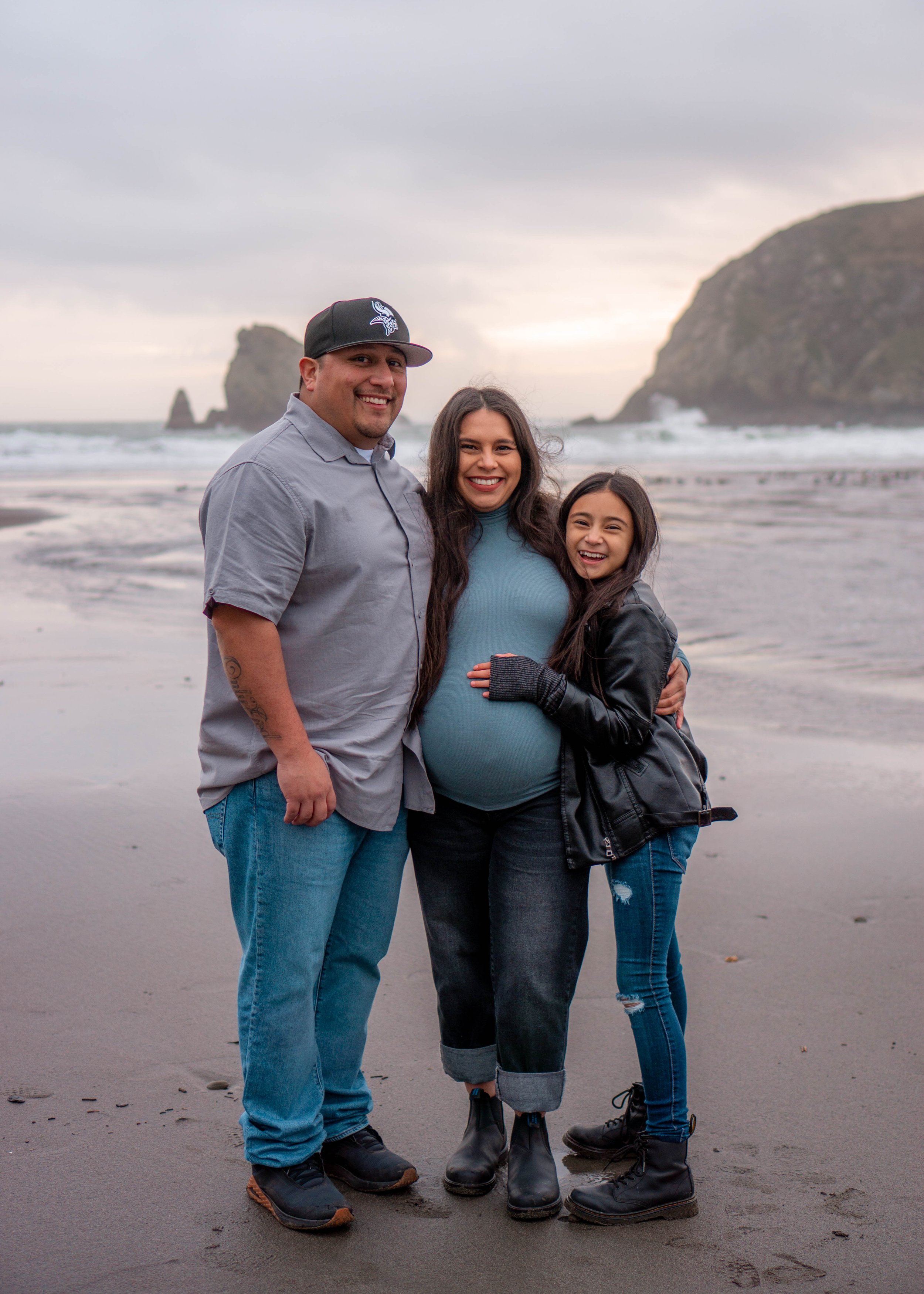 SerenaVMaternityPhotoshoot2023 (23 of 90).jpg