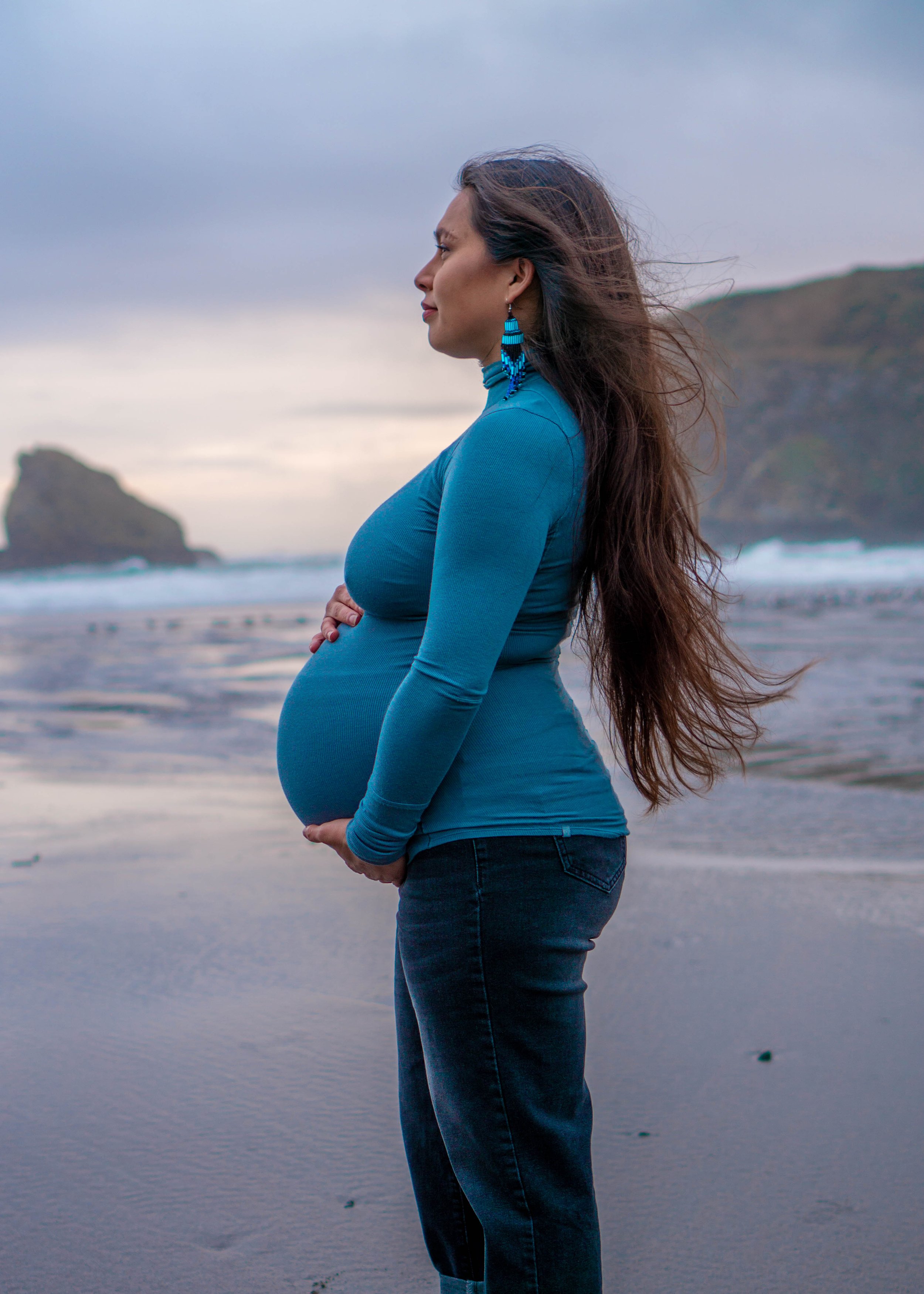 SerenaVMaternityPhotoshoot2023 (55 of 90).jpg