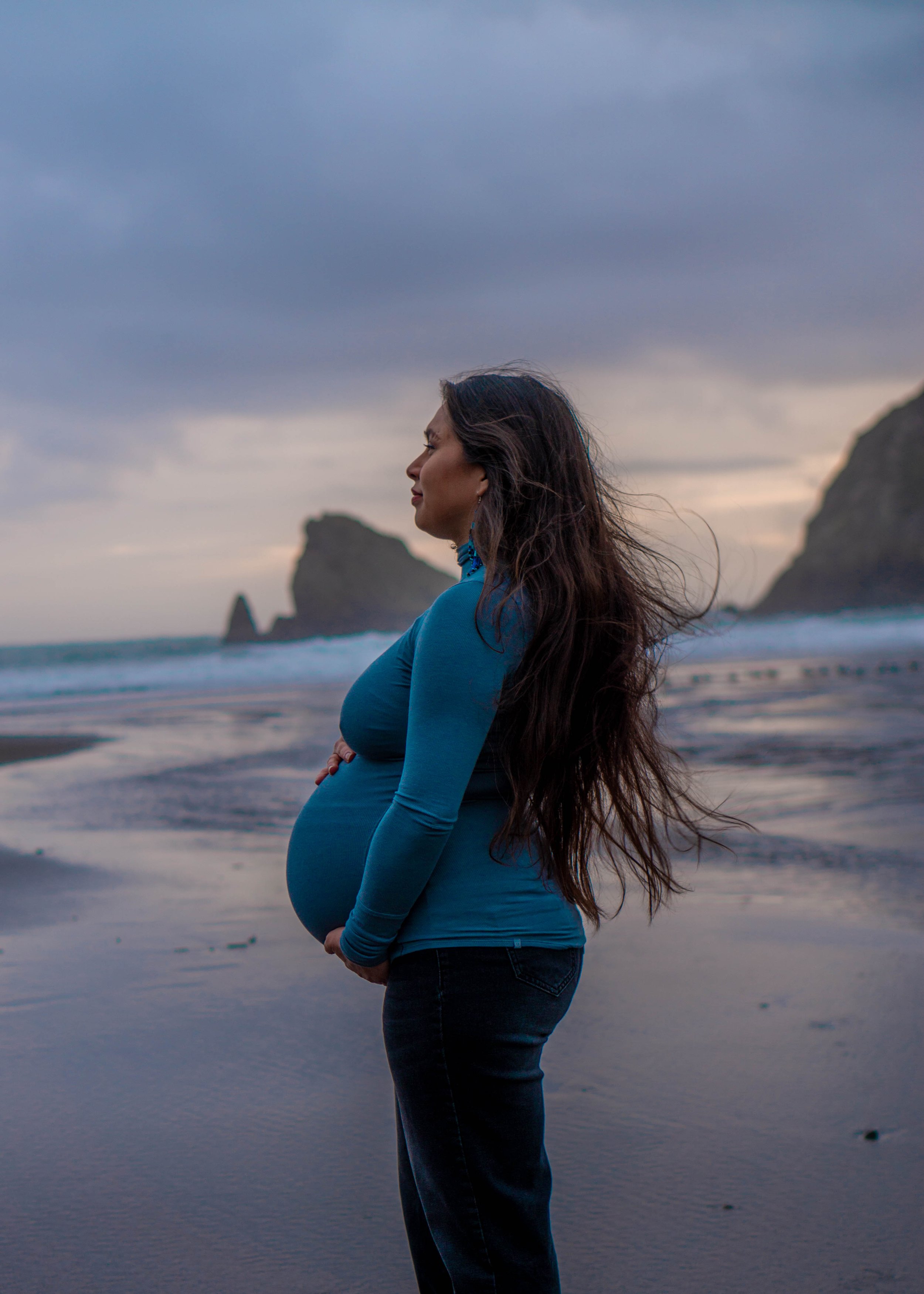 SerenaVMaternityPhotoshoot2023 (54 of 90).jpg