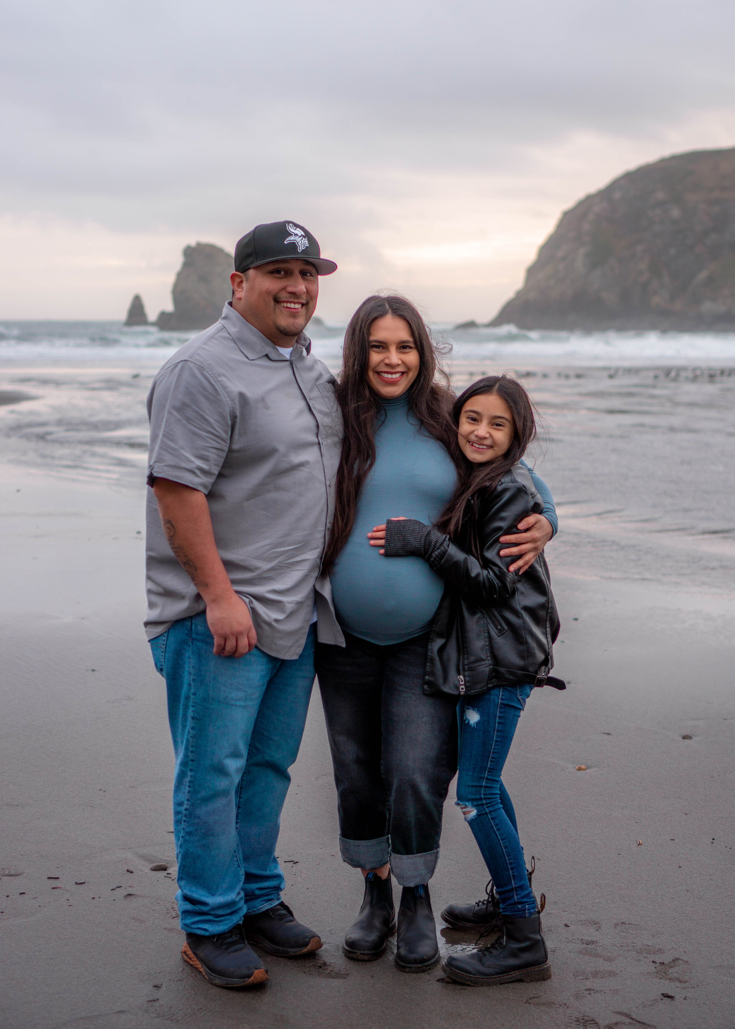 SerenaVMaternityPhotoshoot2023 (21 of 90).jpg