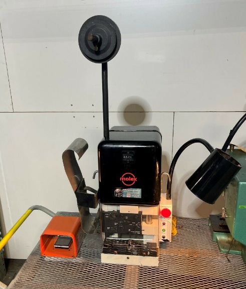 Pic of the new (used) auto wire crimping machine.