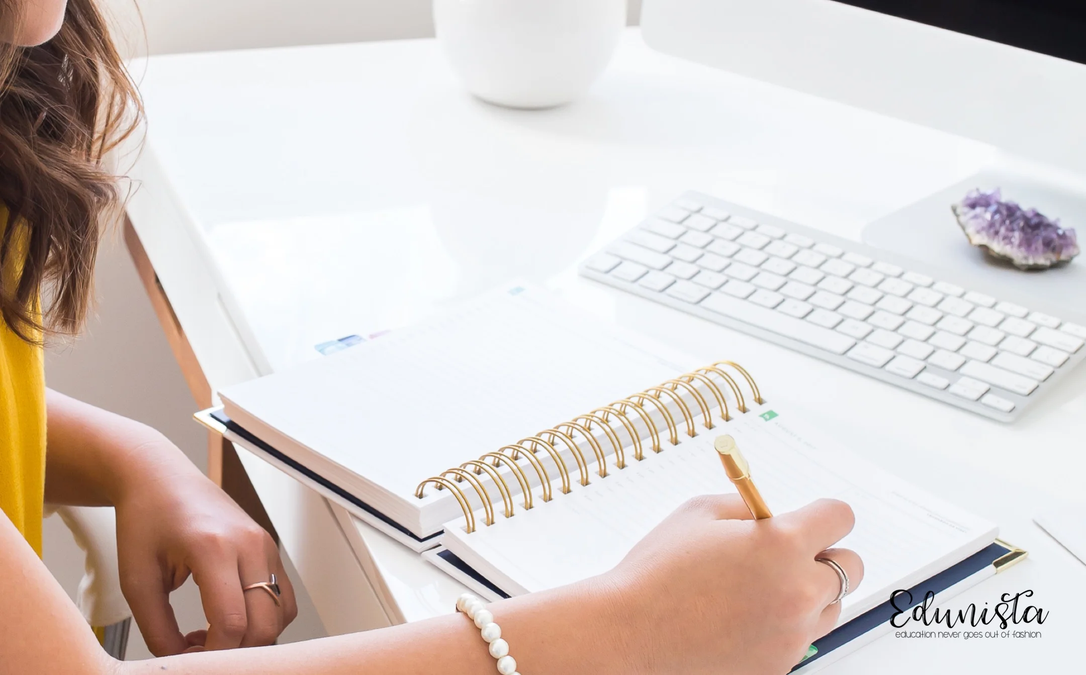 I've been wanting to start a teacher blog & TpT store forever but never knew how. I was so lost in naming my Teachers Pay Teachers store but this blog post is amazing! So helpful!