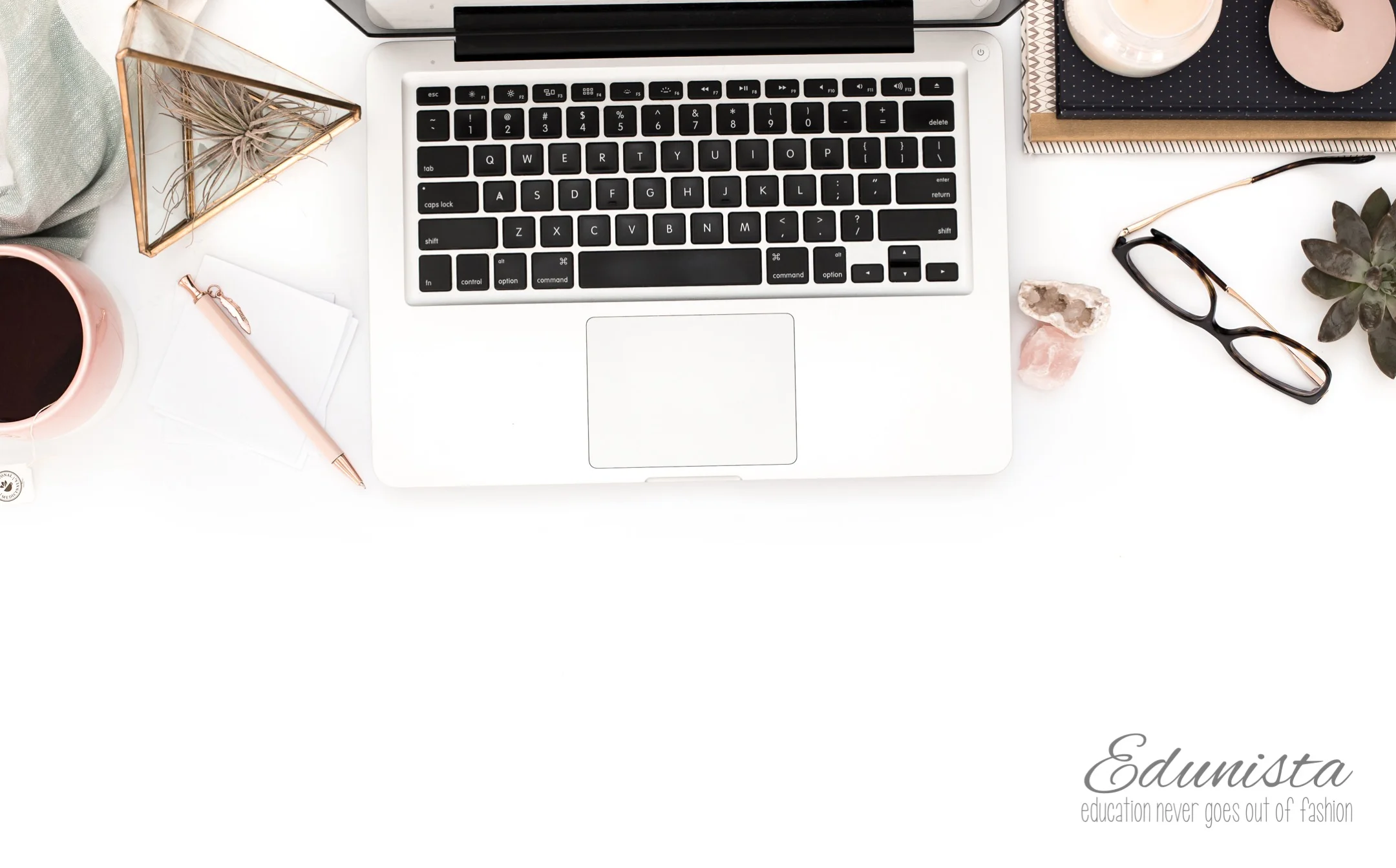 This is the most thorough marketing list for teacherpreneurs! Definitely a must read if you are a teacher seller or want to be teacher blogger!