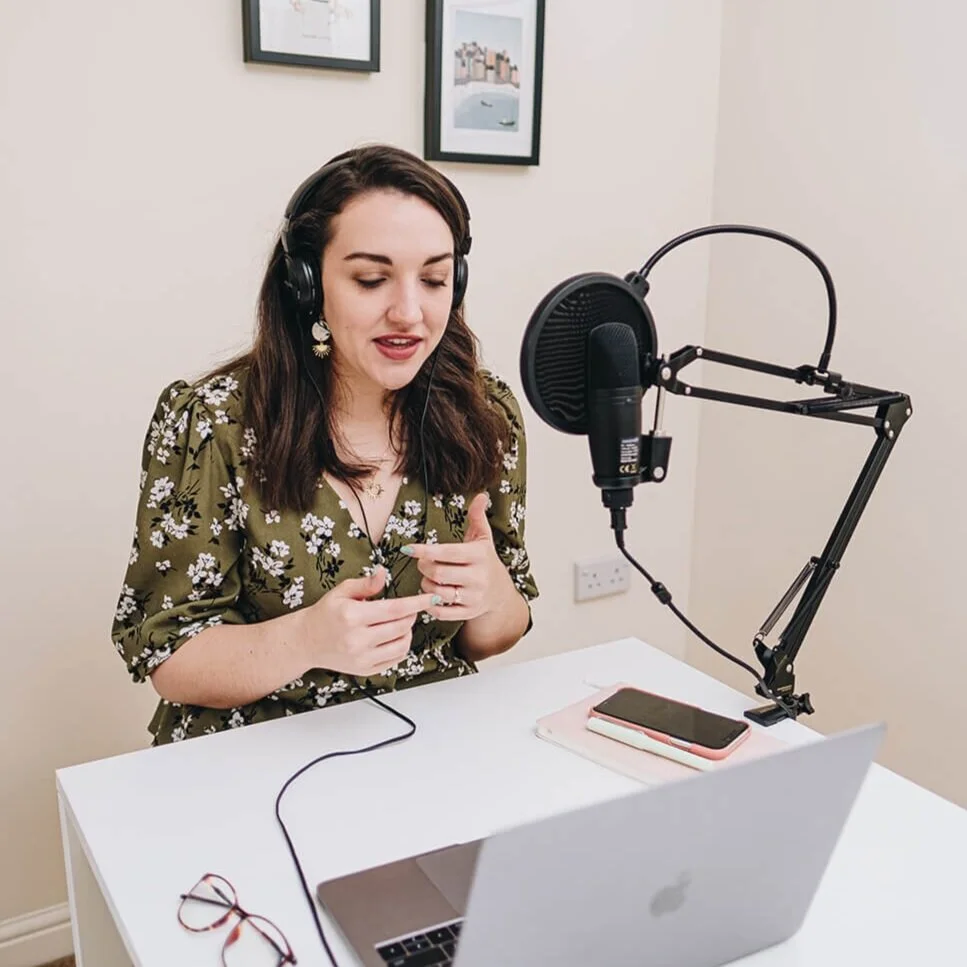 Michelle Gately -120_websize (1) (1).jpg