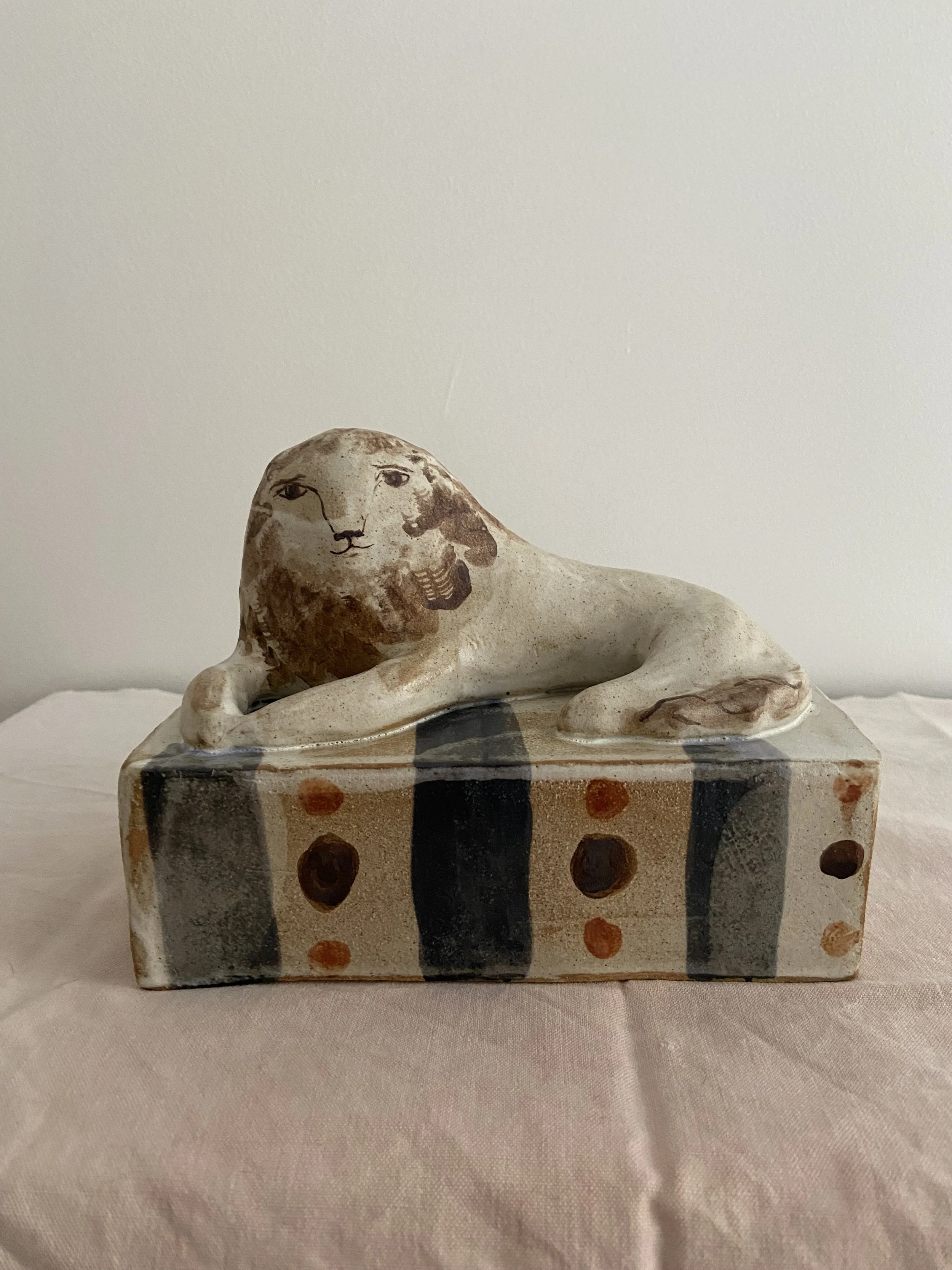 Stoneware lion by Charlotte Salt