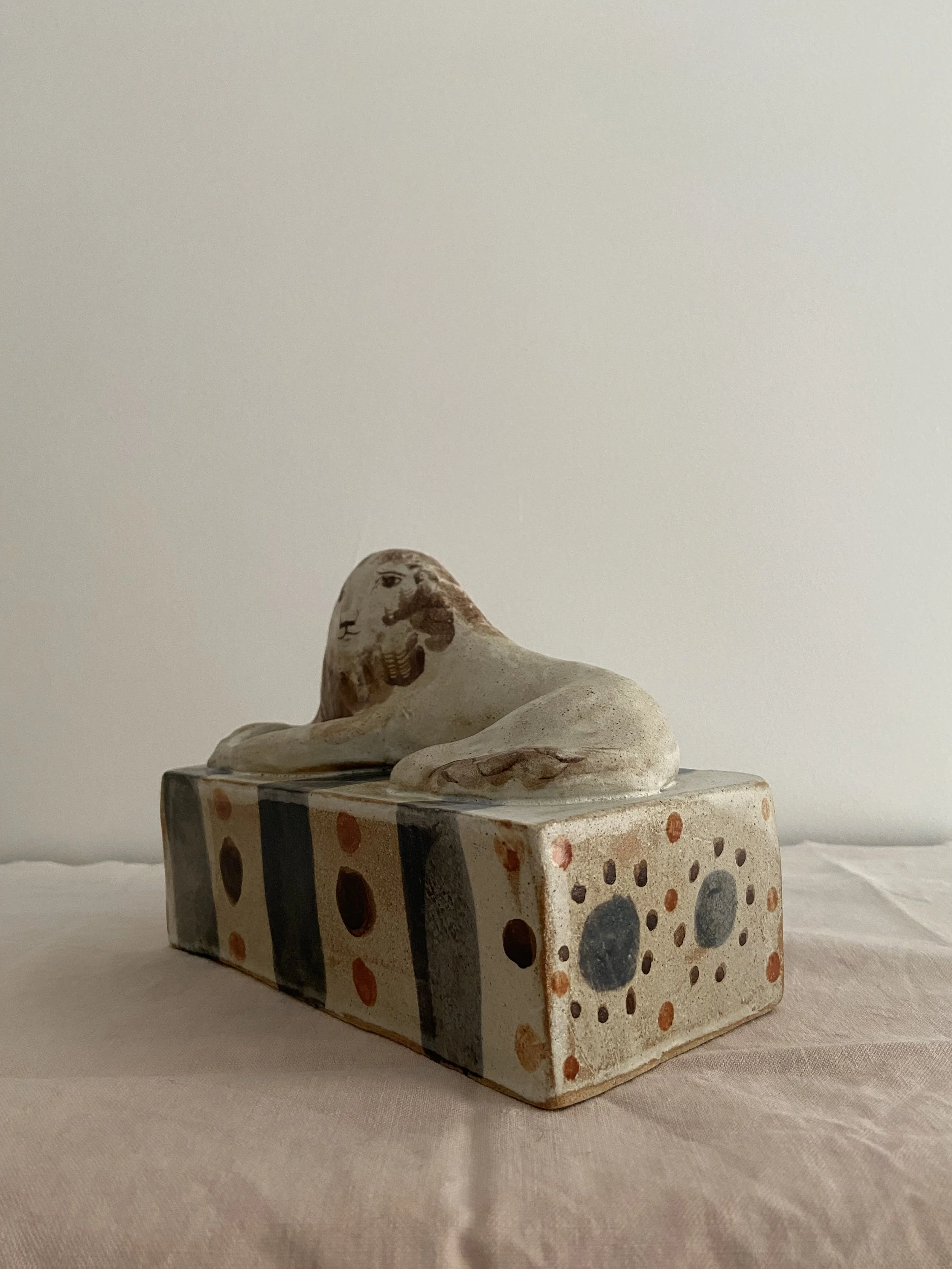 Stoneware lion by Charlotte Salt