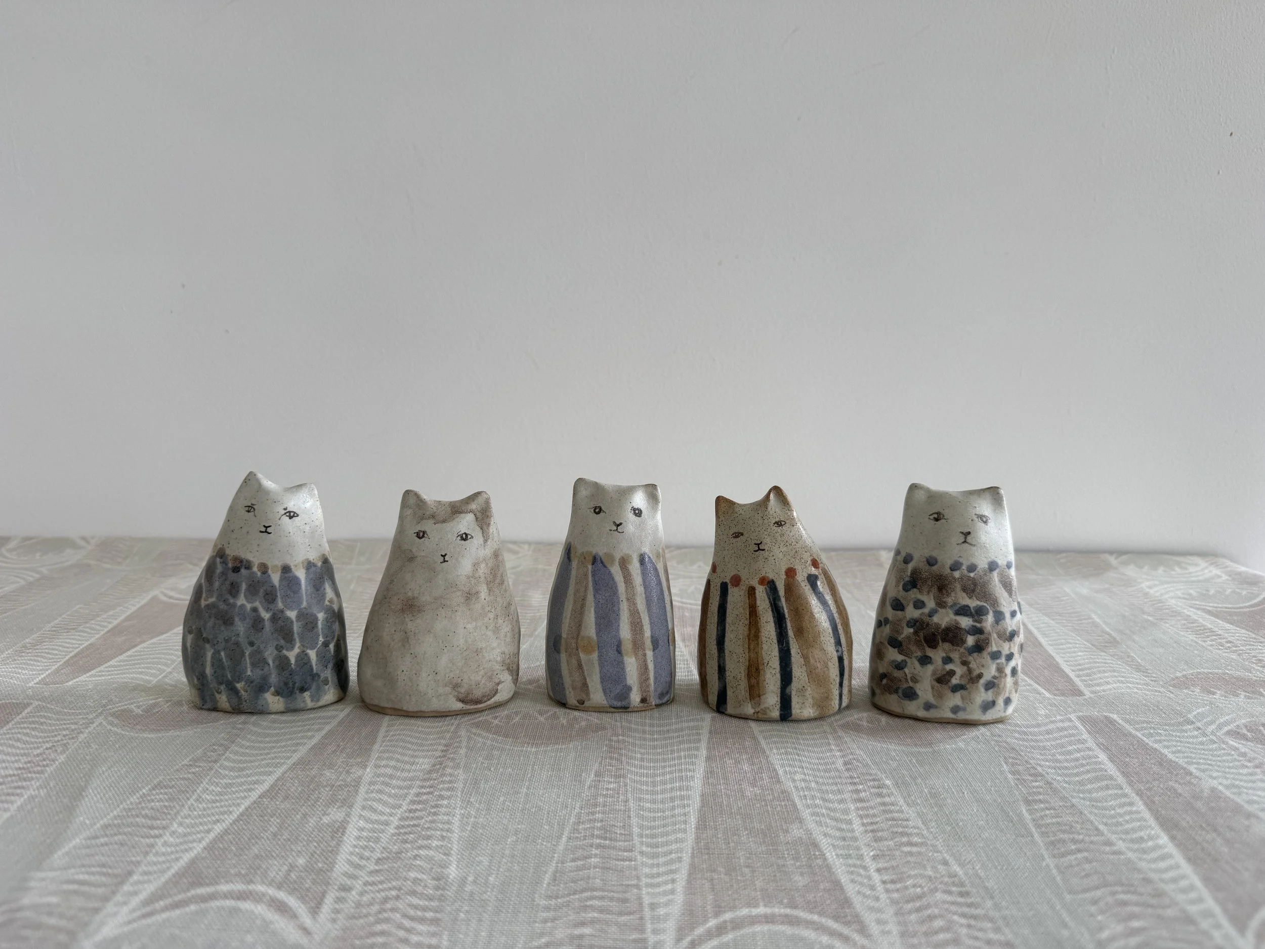 ceramic cats by Charlotte salt