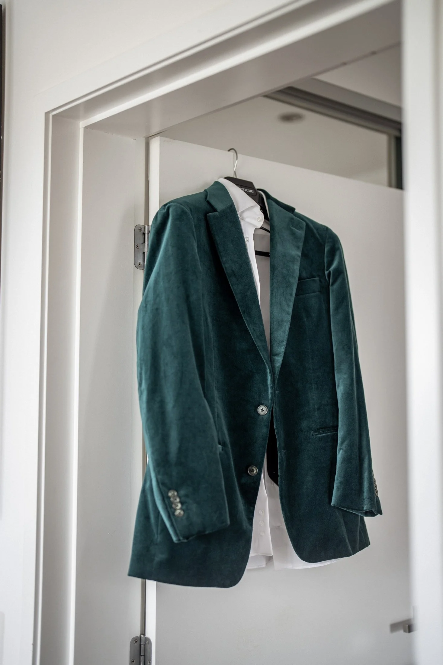 Ben & Zoe - Weclome to Thornbury Wedding - 009.jpg