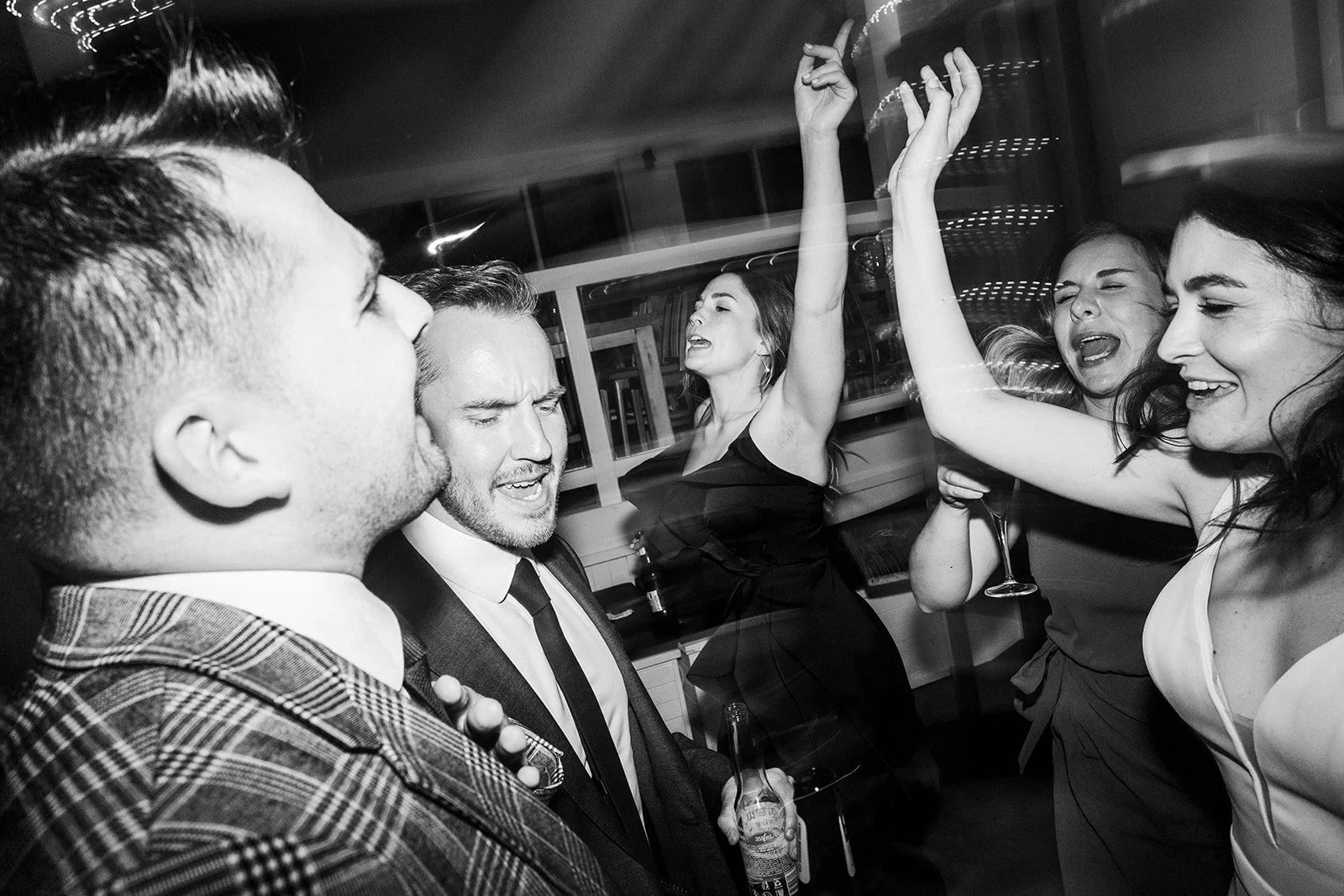 Bec & Dan - Melbourne Beach Wedding -1973 - ONE00715.jpg