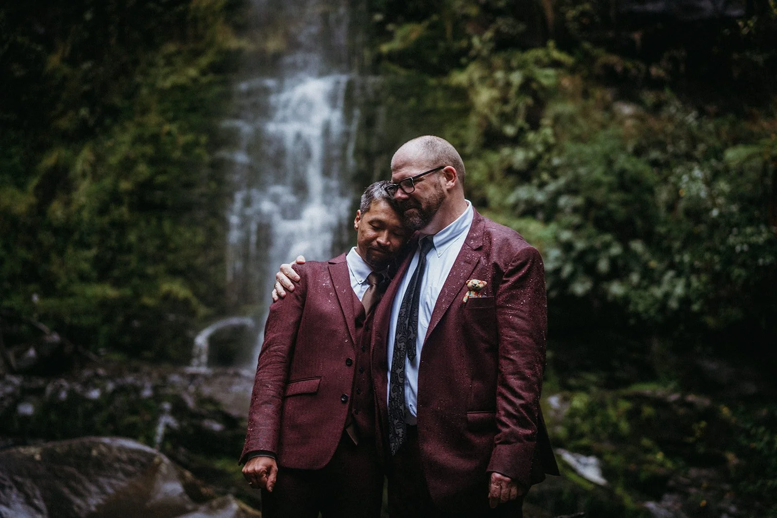 photographer Australia gay elopement Australia adventure elopement