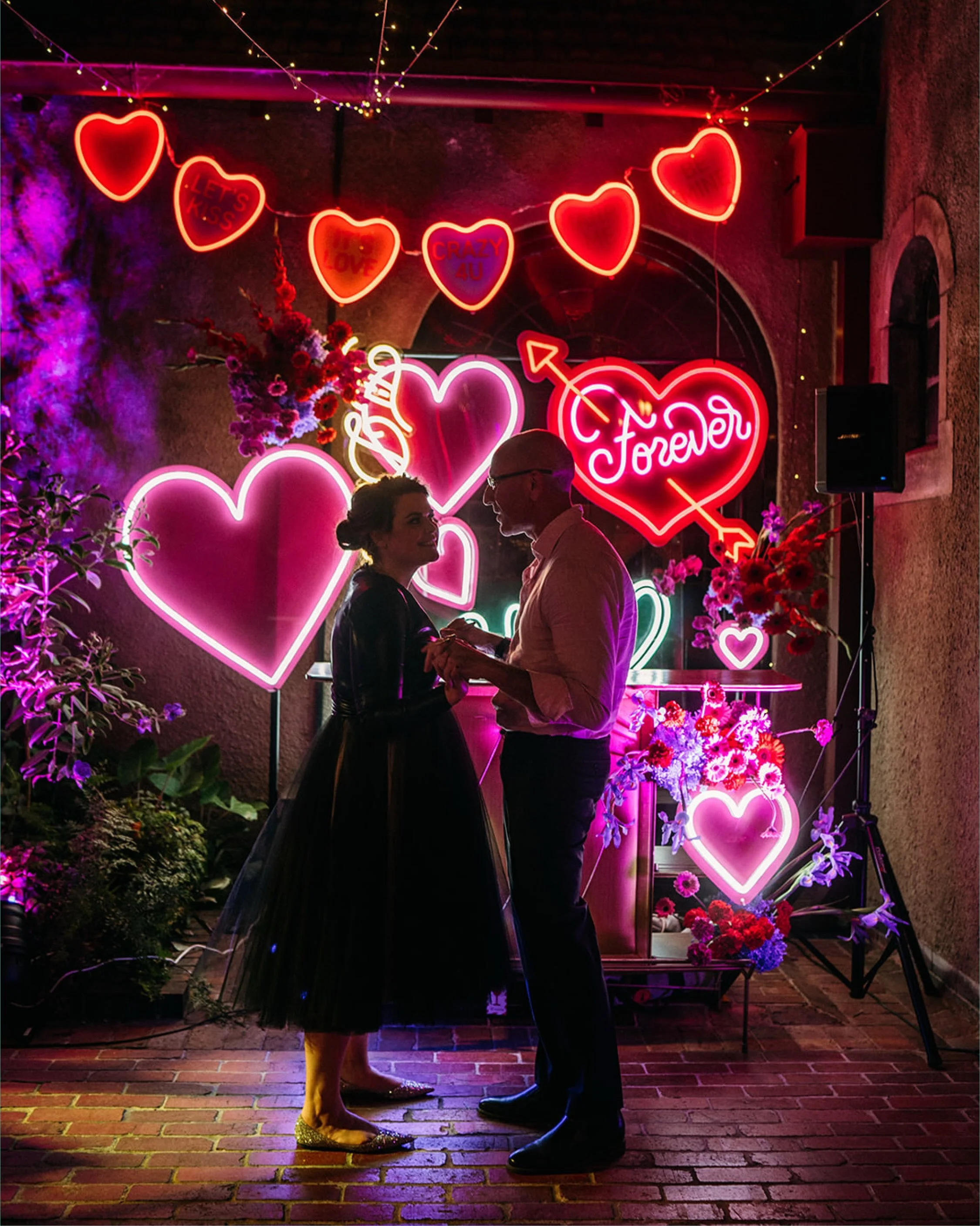 Sara + Adam Neon lights at night in the city. Give me a bride in black any day of the week.
Celebrant - @celebrant_jam Venue - Mission To Seafarers @mts_vic_events Photo - @lulu_and_lime Flowers - @bloom.boy Sara&nbsp;Dress - Jason Grech @jasongrech 