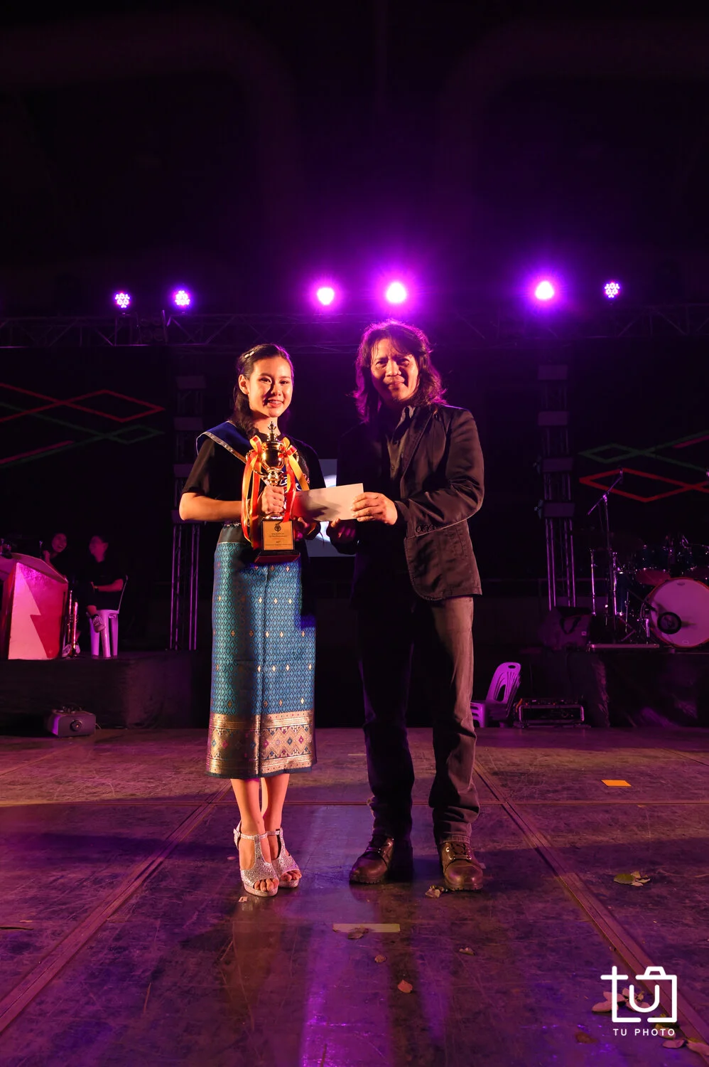 MUM_1892LR.jpg