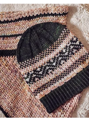 The Hygge Hat — tif handknits display picture 2