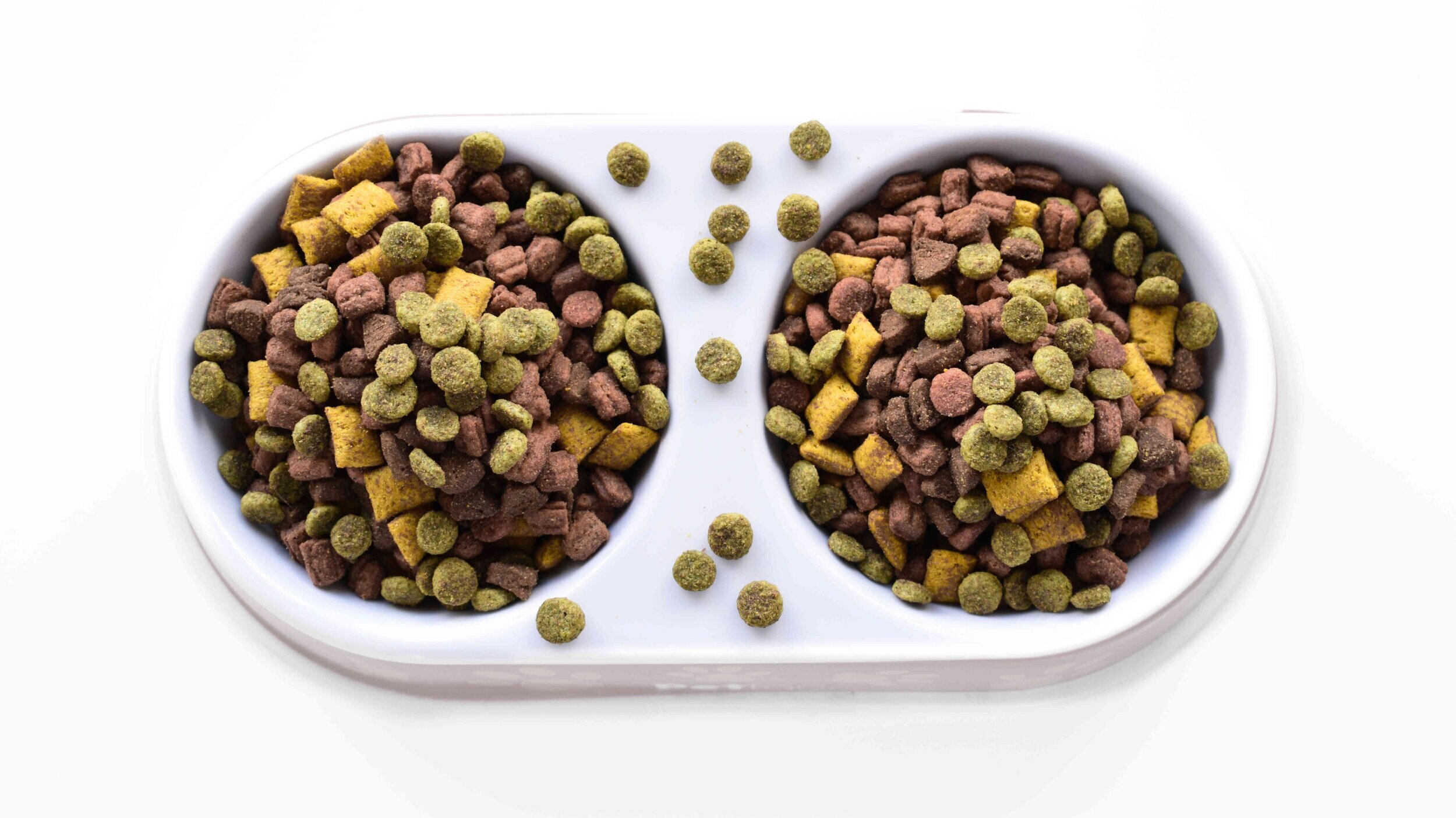 Pet food fortified with spirulina.png