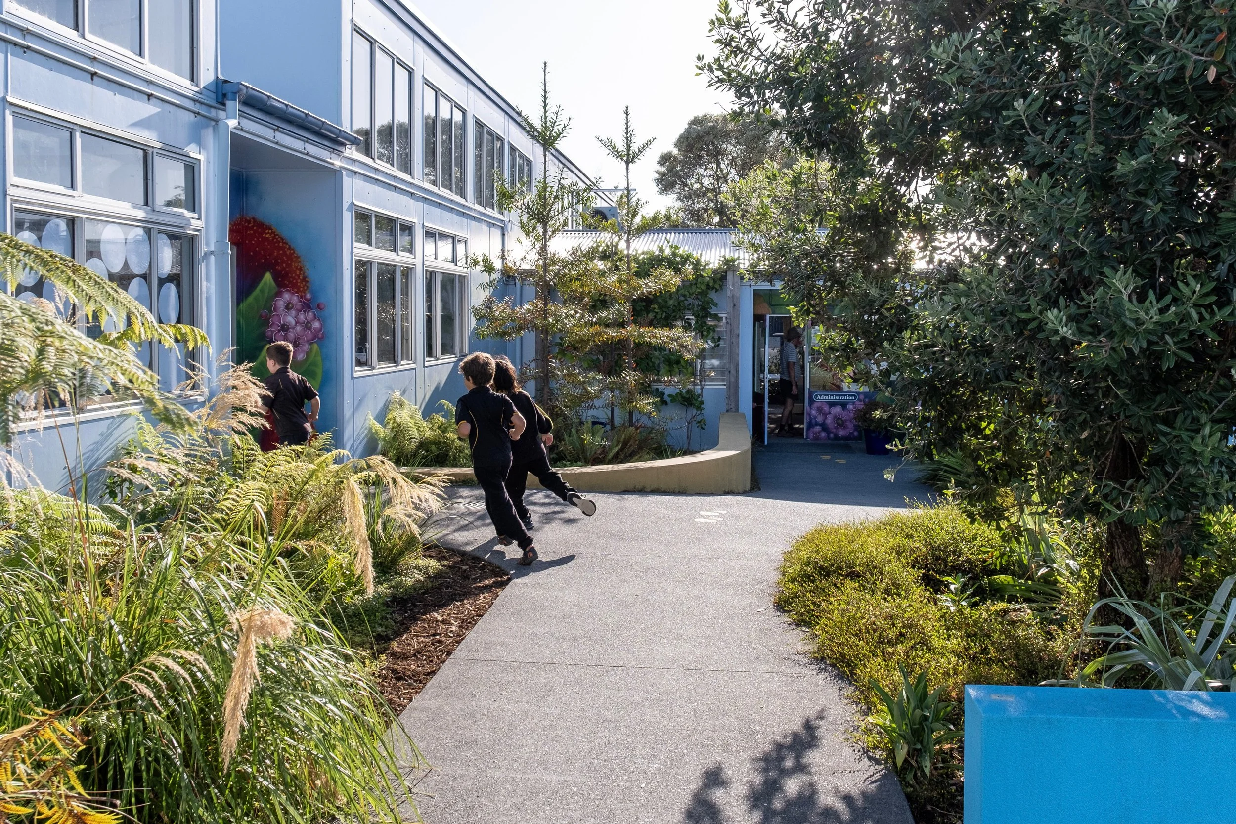 Student run through sustainable green landscape school design Auckland New Zealand