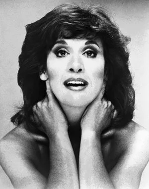 300full-ruth-buzzi.jpg