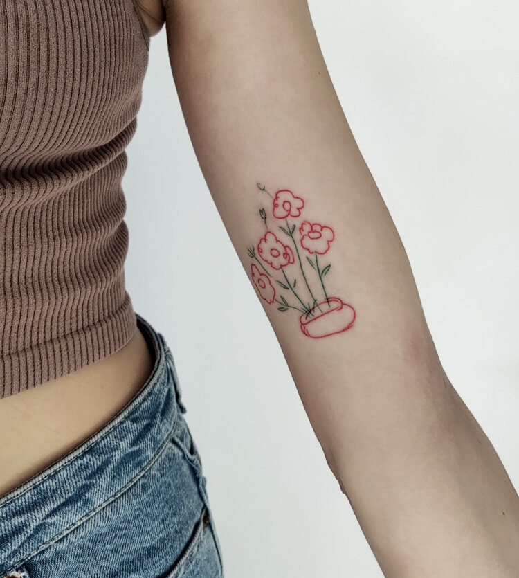 Five Moths | Tattoo Studio | Estudio de Tatuajes en Valencia
