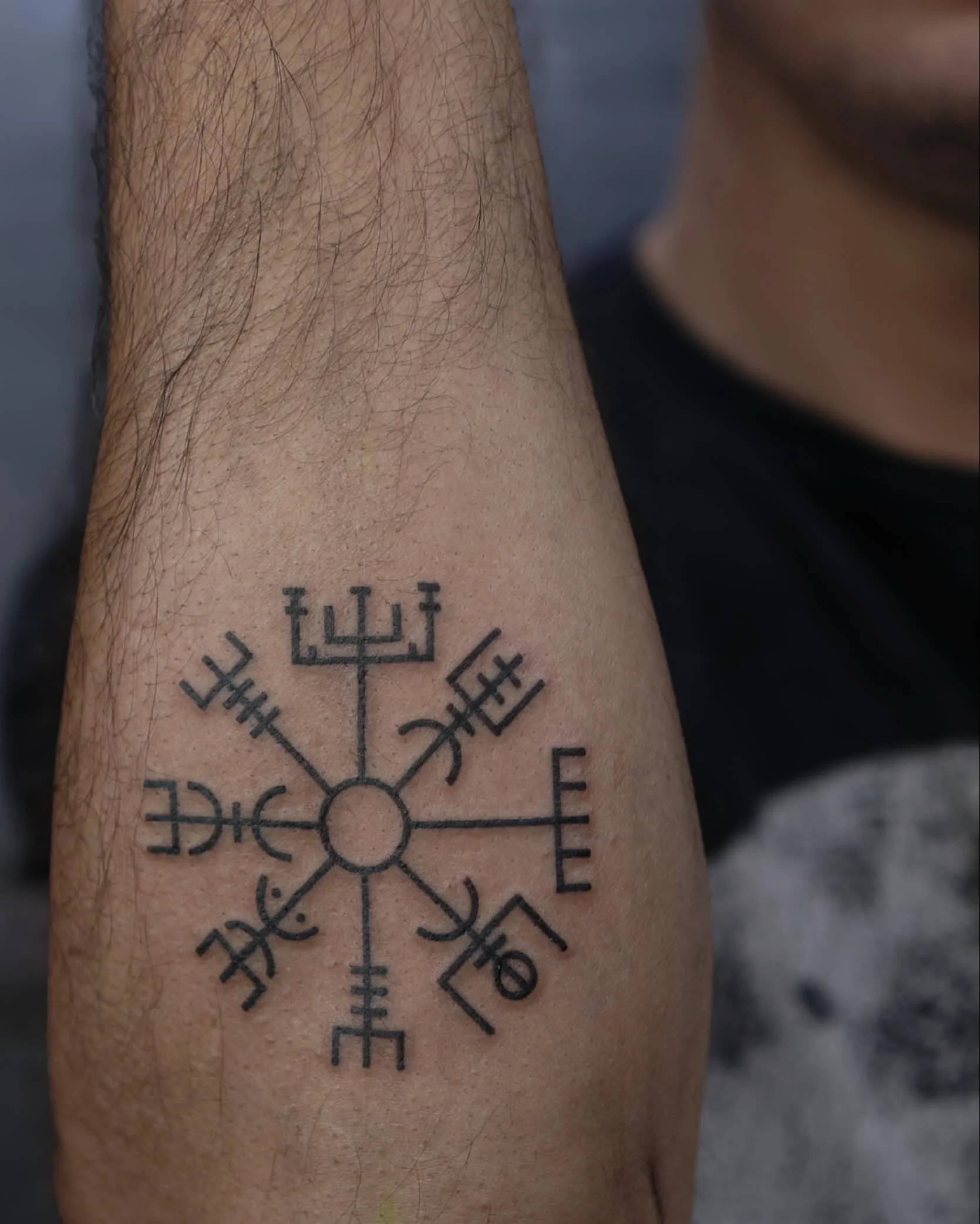 ◾️Thank you for coming back and getting another tattoo with us, Luca. Truly, it&rsquo;s always a pleasure to have you here. We love being part of each new piece you choose and sharing something so personal with you.◾️
◾️For any questions or additiona