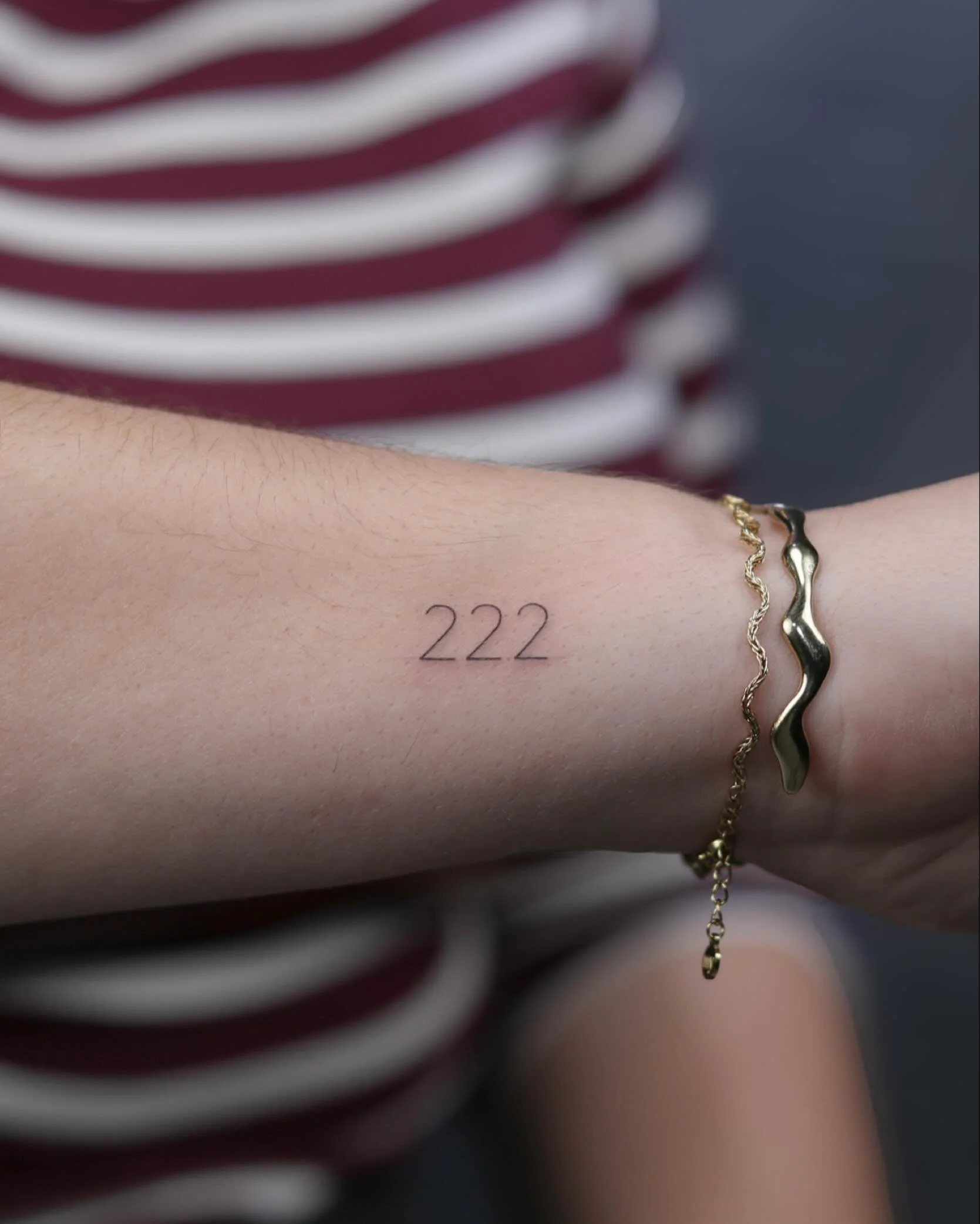 ◾️Kim, thank you for coming back to our studio&mdash;it&rsquo;s always a pleasure to see you again, and we truly love creating this kind of tattoo for you.◾️
◾️In the spiritual view in which creation is seen as a mirror of the Divine, the number 222 