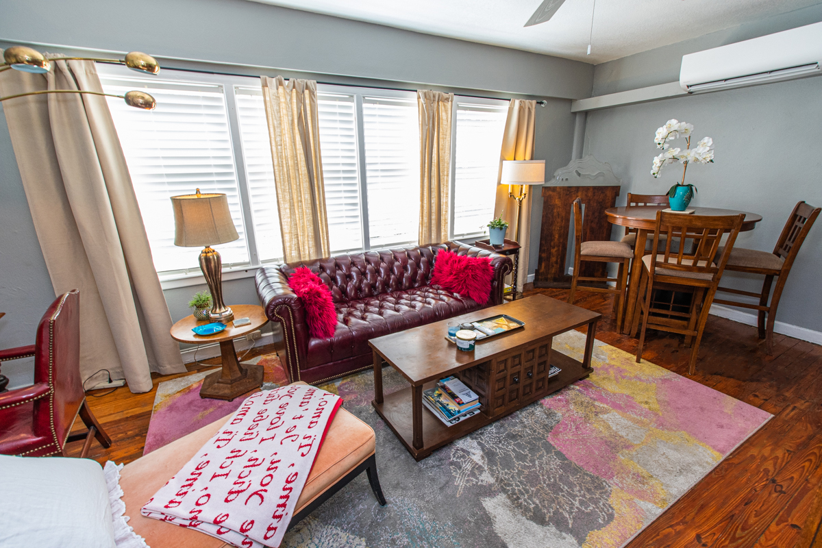 AirBnb-SRQ-Unit6-web-6689.jpg