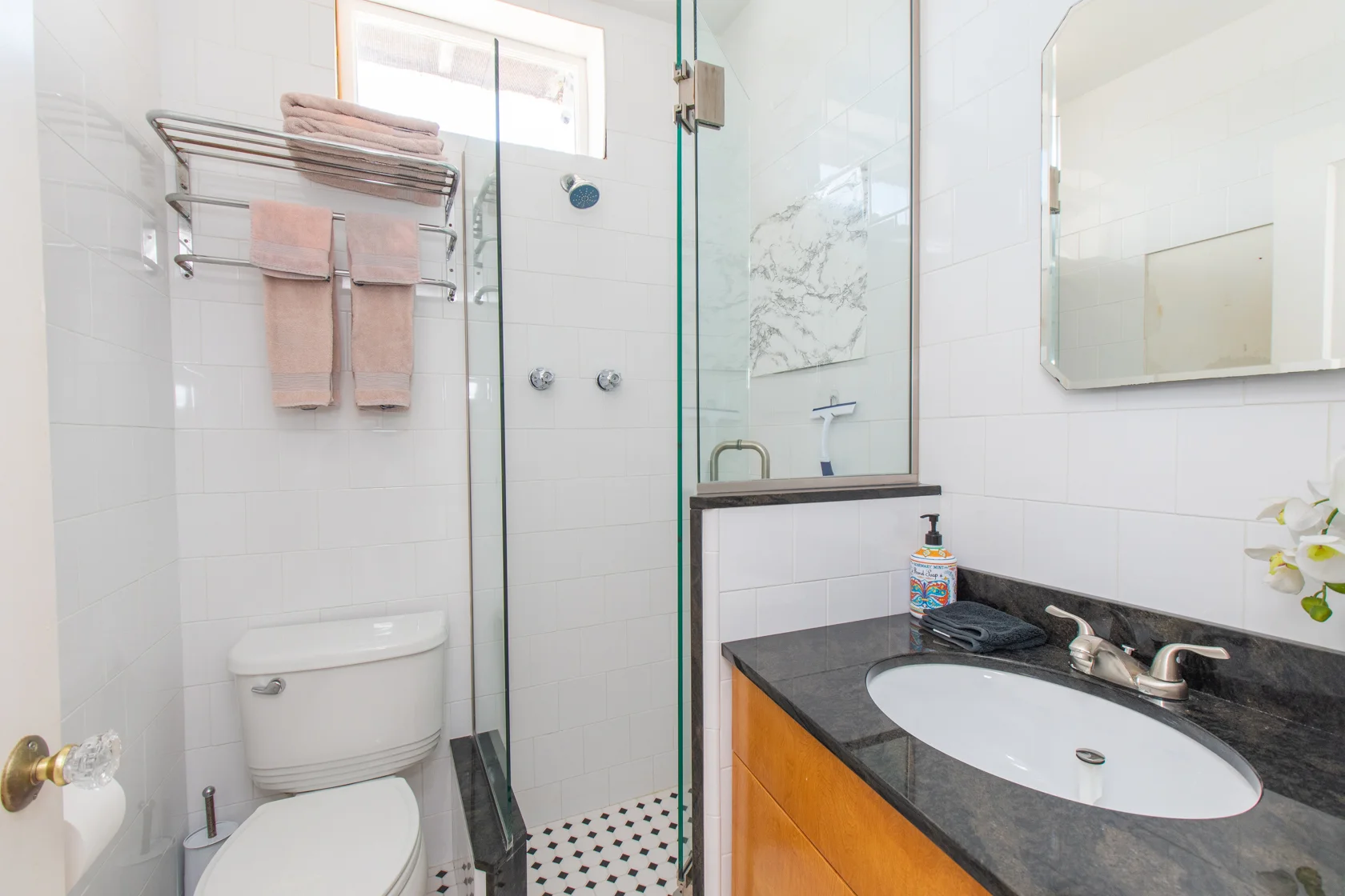 AirBnb-SRQ-Unit7-web-8243.jpg