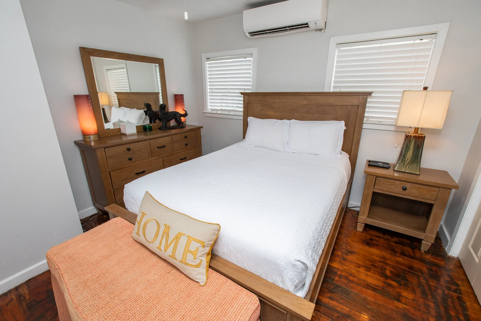 AirBnb-SRQ-Unit8-web-8493.jpg