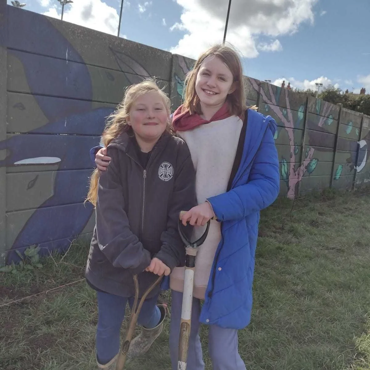 Local residents plant 660 trees in one day with climate charity