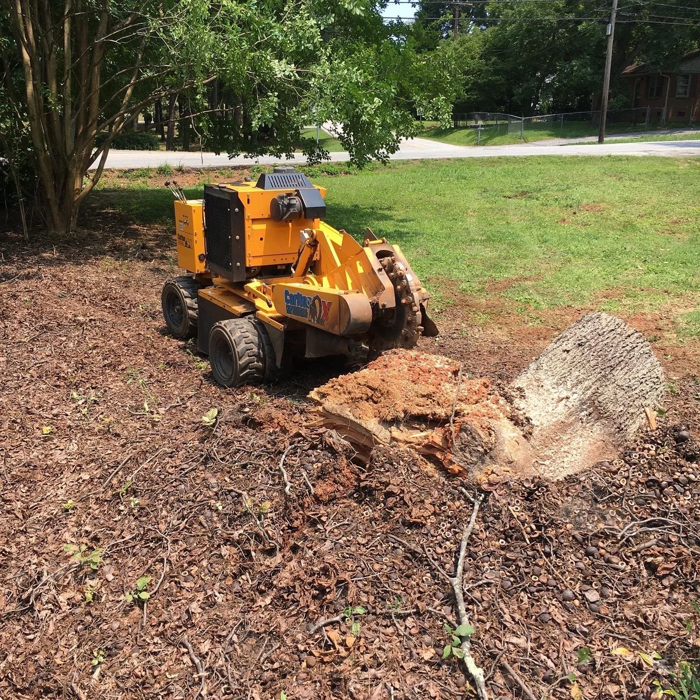 What Legal Documents Should a Stump Grinding Company Have?