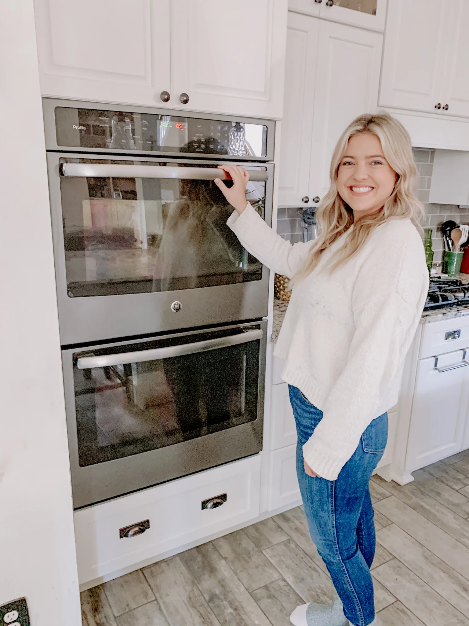 5  E A S Y  ways to eat mindfully around the holidays