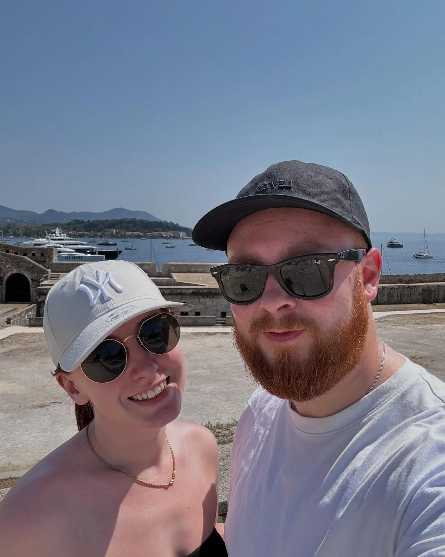 Having the best time in Corfu with my fave 🌞❤️