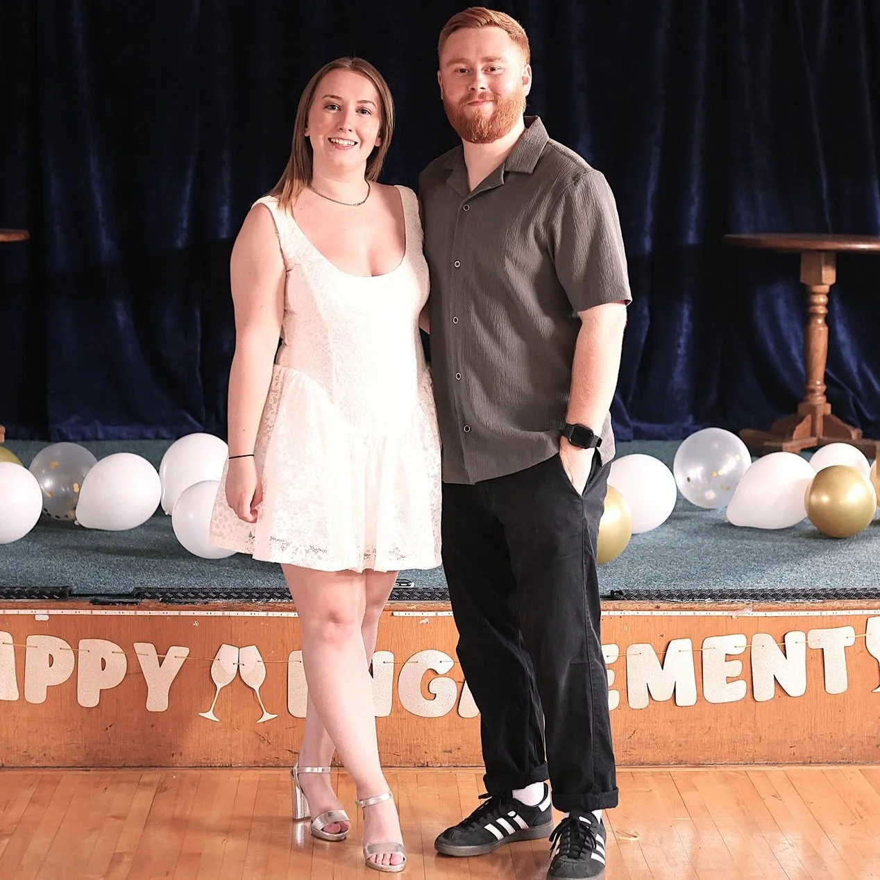Celebrating our engagement with our family and friends last weekend 💍