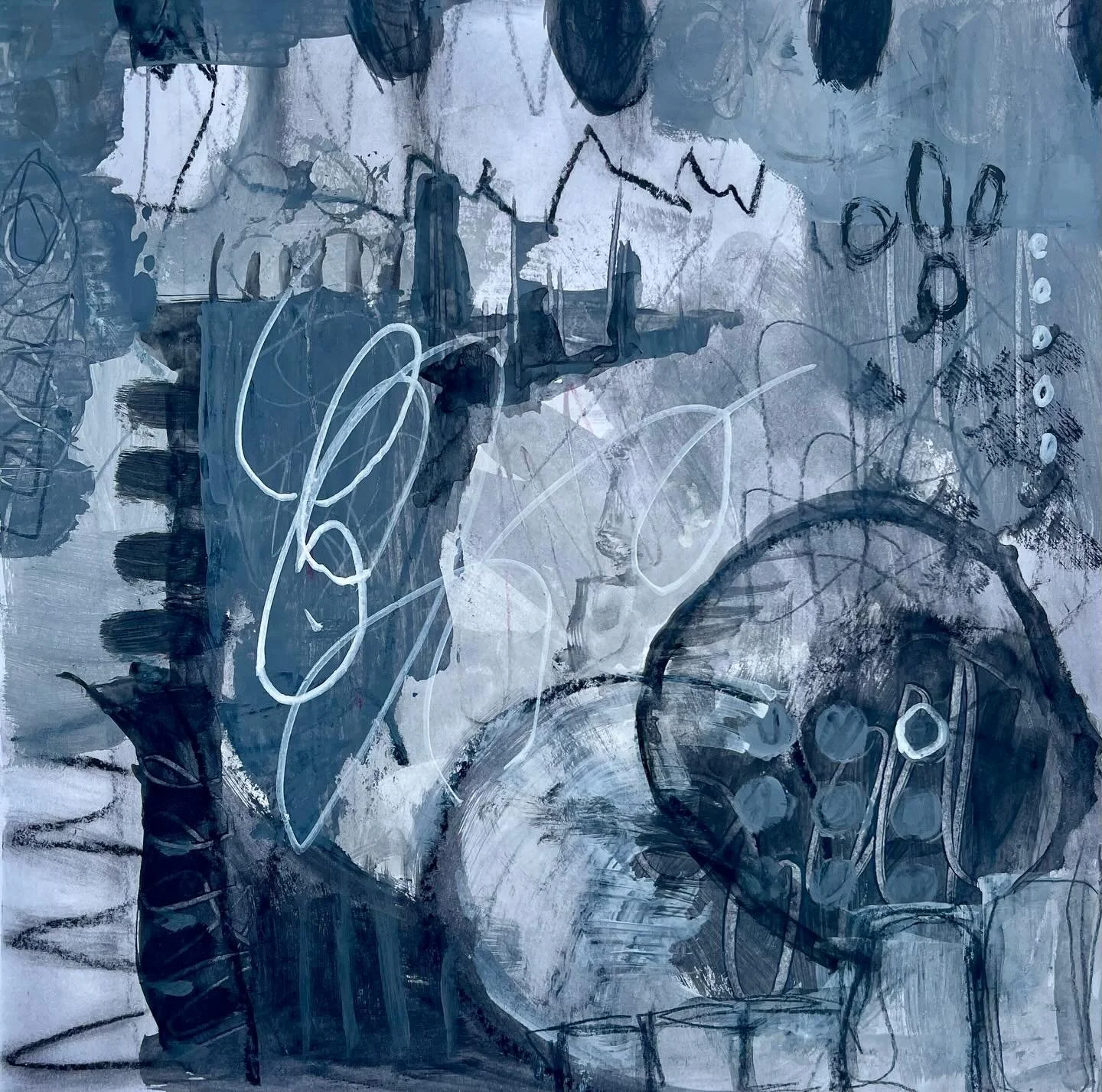 It&rsquo;s not all black and white&hellip;greetings from studio de la Rootz . 

Im in here , everyday making new work exploring, discovering and learning new ways of expressing myself through my work. Goal setting and completing said work and truly g