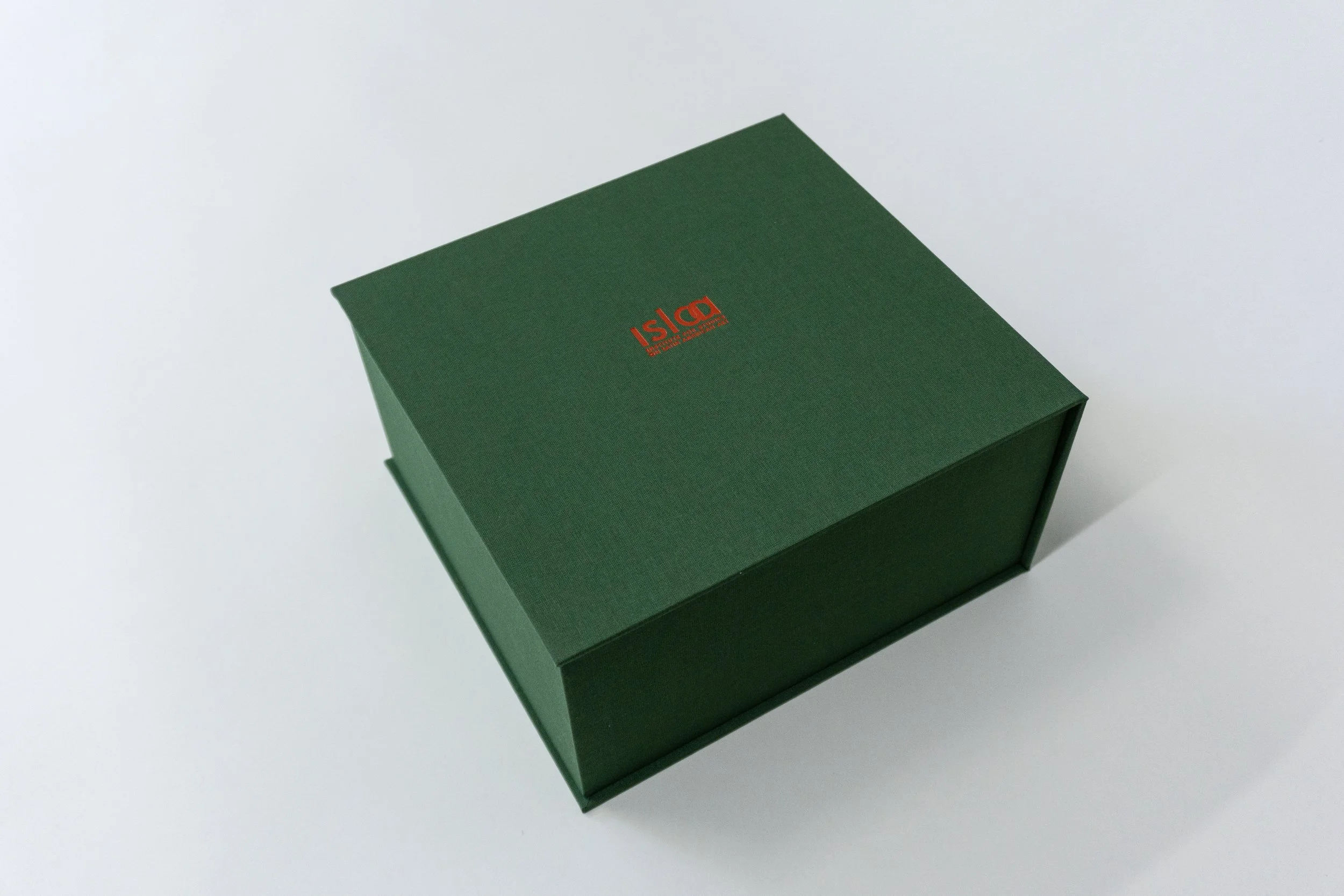 islaa270.02_new-01.jpg