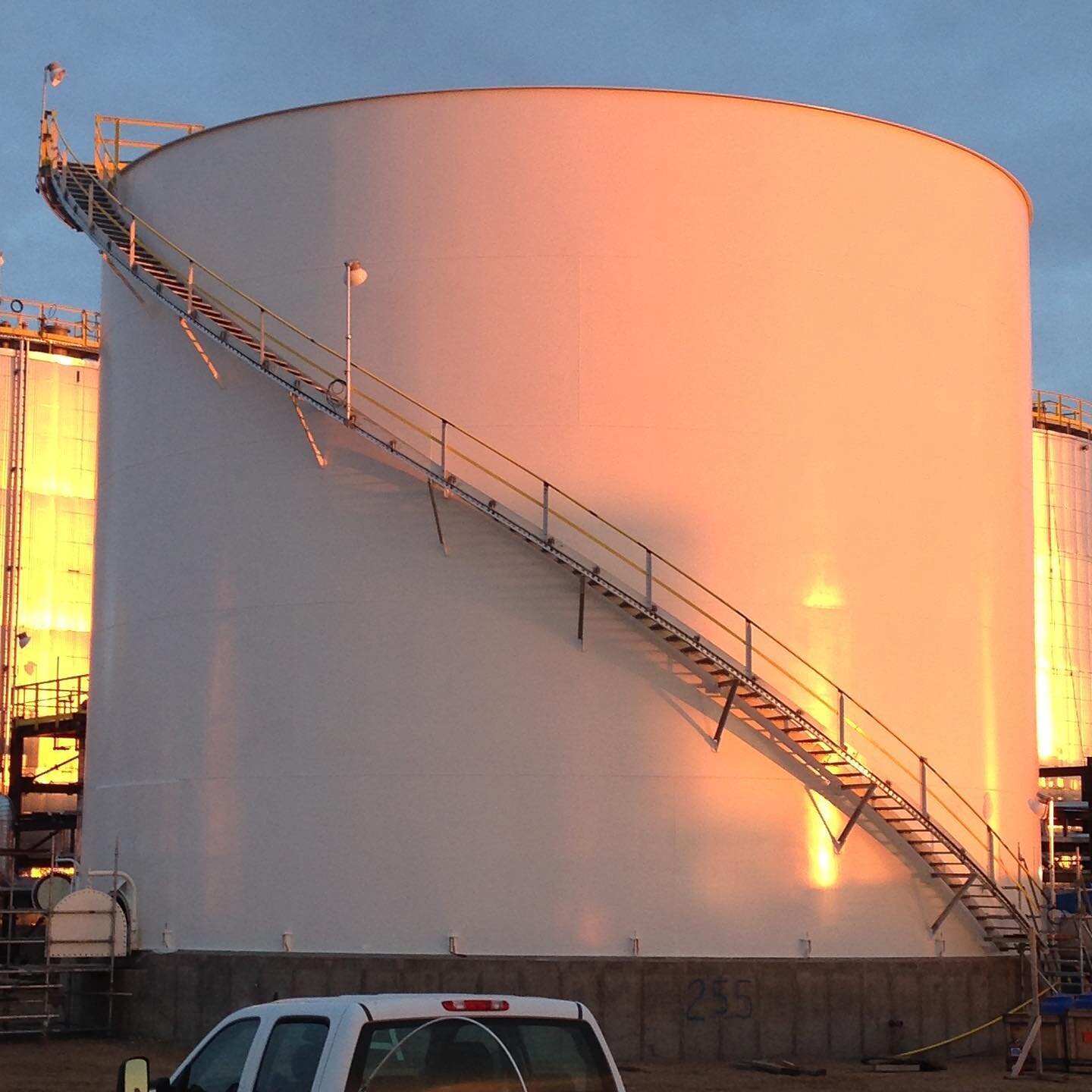 This is one of 16 various sized process tanks we completed interior and exterior coating applications on at a new Oilsands Facility circa 2016.  #throwbackthursday #sandblasting #coating #lining #construction #oilsands #fortmcmurray