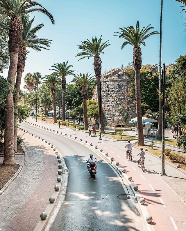 Riding on the wind 🚴&zwj;♂️🚴&zwj;♀️
&middot;
&middot;
#ttw #travel #overseas #explore #share #trip #repeat #traveltheworld #overseastravel #kos #kosisland