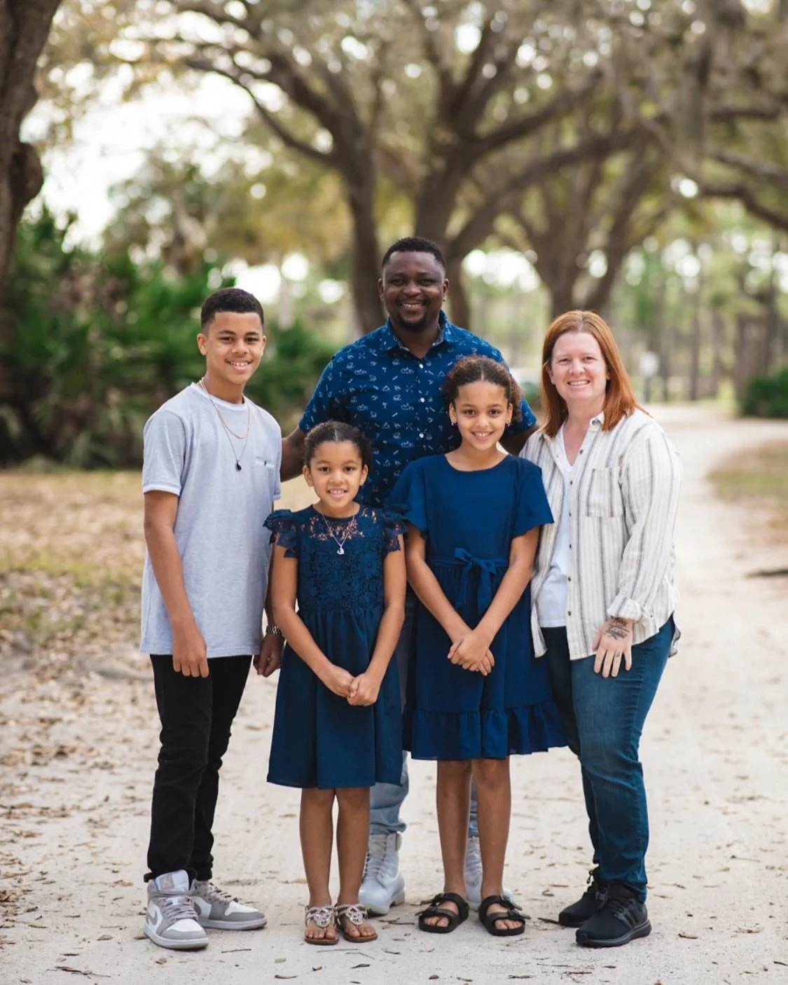 Such a gorgeous Florida morning for a family photo shoot! 🥰