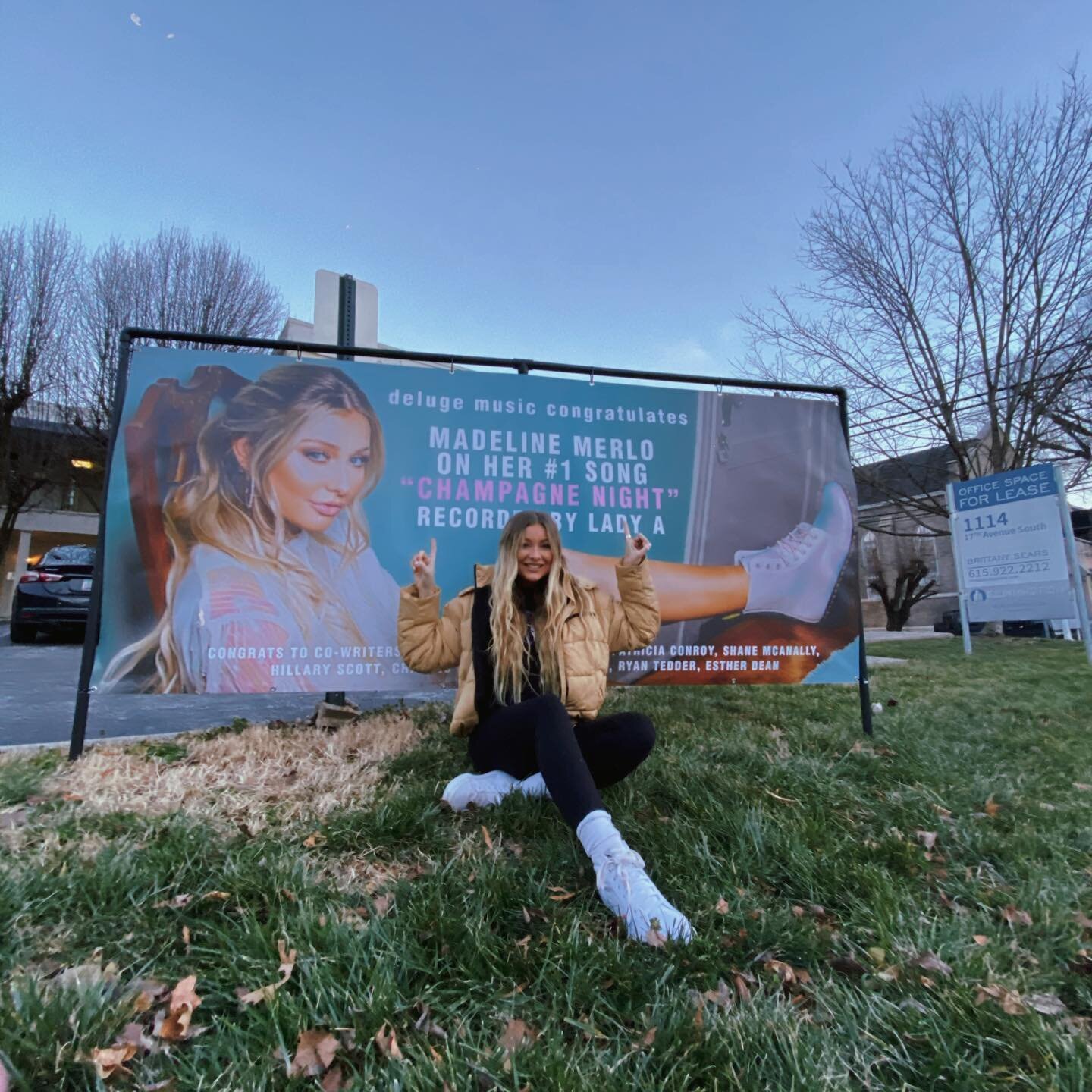 photoshoot on 17th 
a songwriters wildest dream
God is so good 
✨☁️