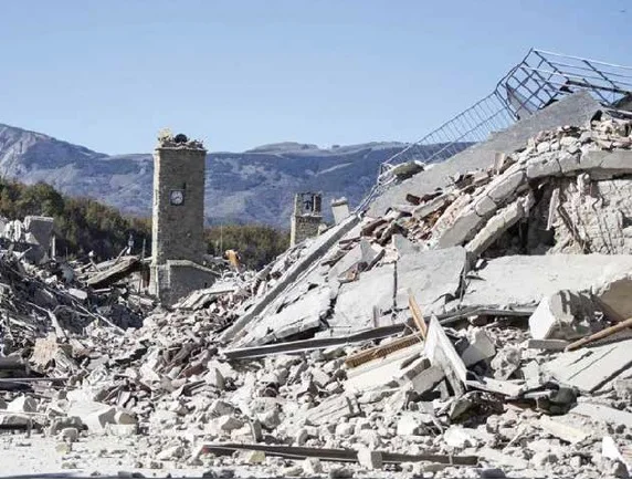 Lisboa e Voltaire: Tudo está bem?