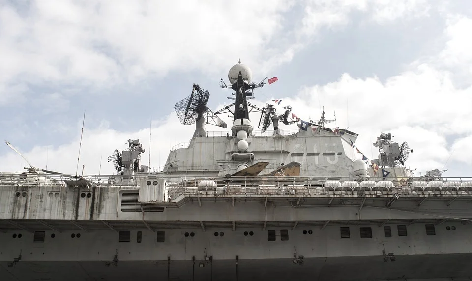 Navio abriga 'fantasmas'