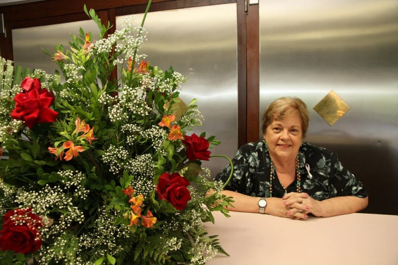 Até mais, querida Suely!