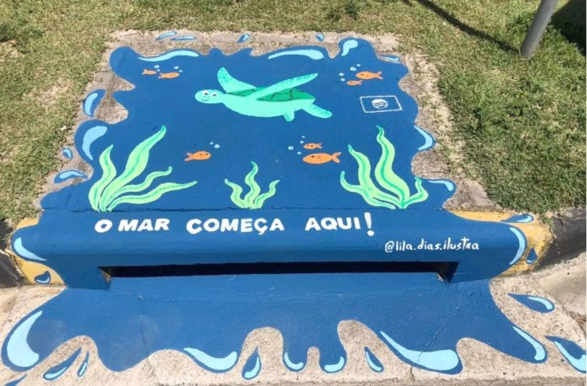Mensagens educativas em bueiros de Santa Catarina