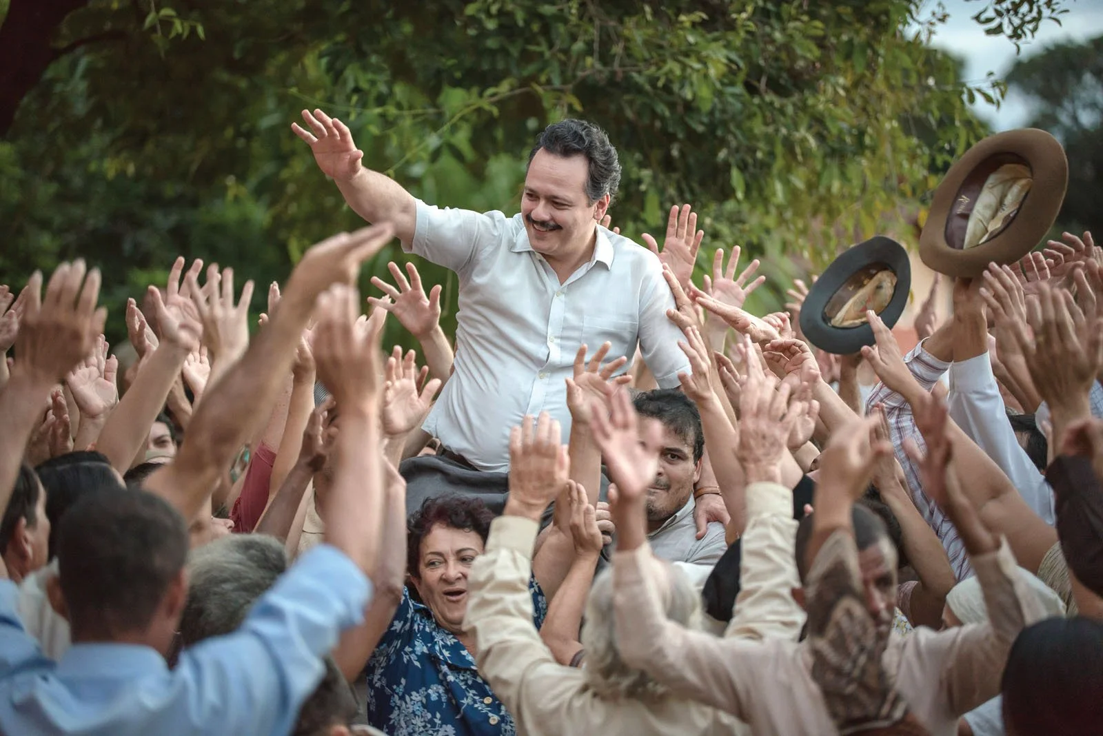  A história de Arigó chega aos cinemas em grande estilo