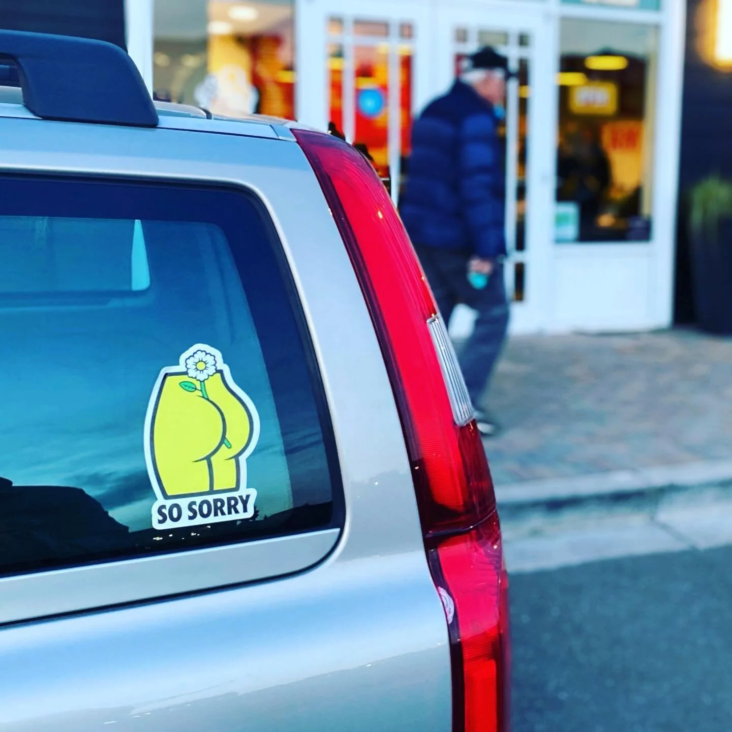 Spotted in the wild! This time down by @pointruston 💛 💛💛 who&rsquo;s ride is this?!