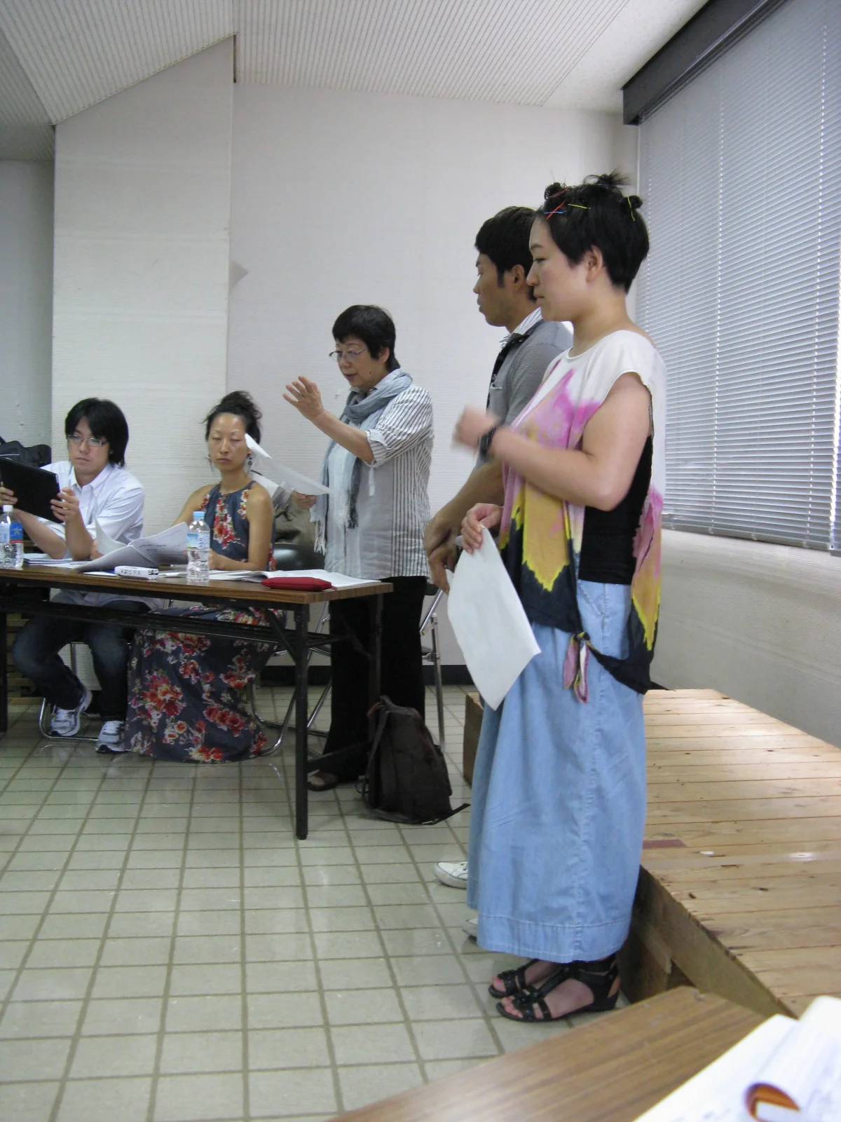 Nishida-san introducing 'Who is Behind Me?" (Copy)