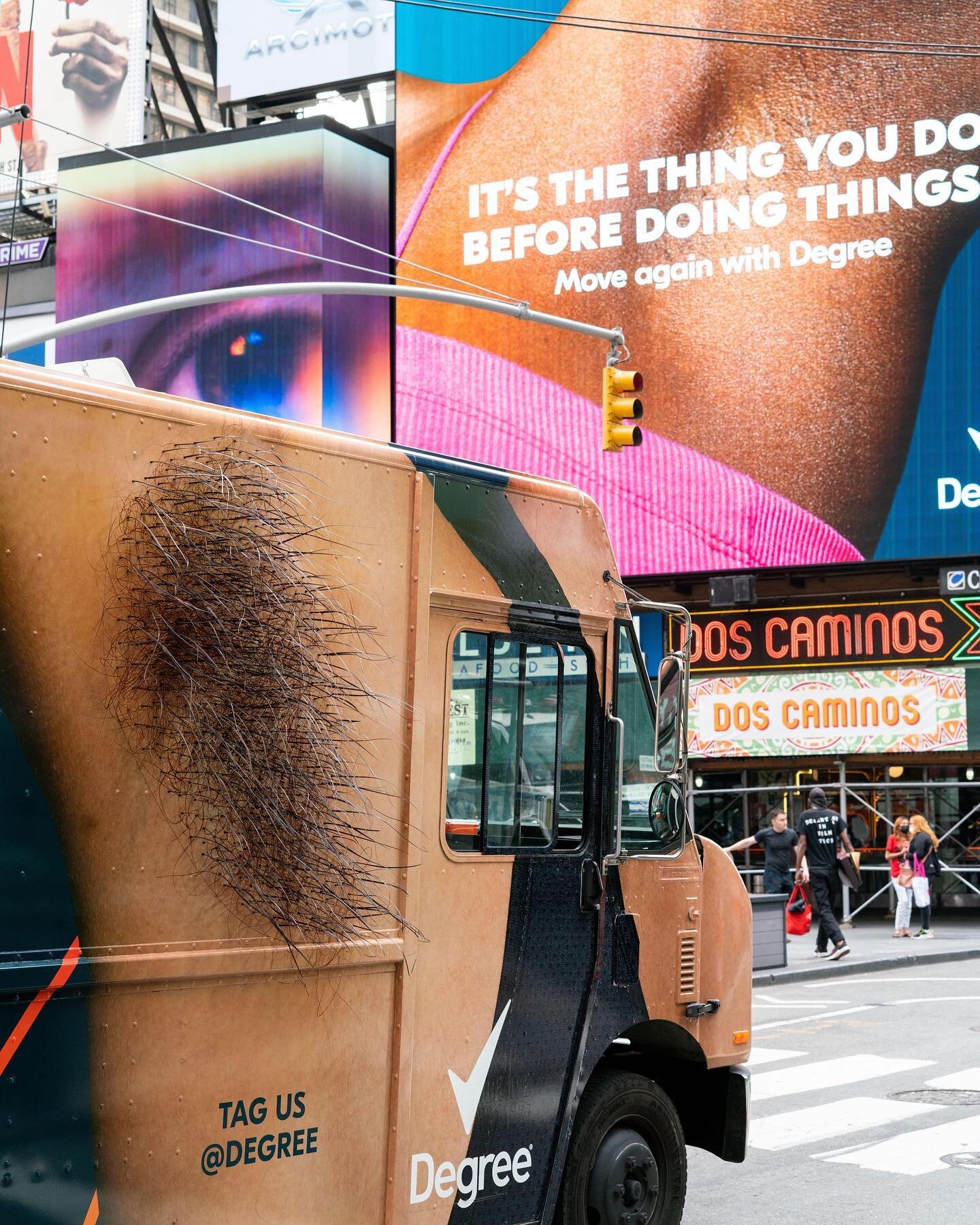 Did you see the Degree truck around NYC this past weekend? You couldn't miss it if you tried! Thank you @invisiblenorth for a fun and wacky project that ended up a team favorite. Tell us how you feel when you see it 😂...
.
.
.
.
.
#standardtransmiss