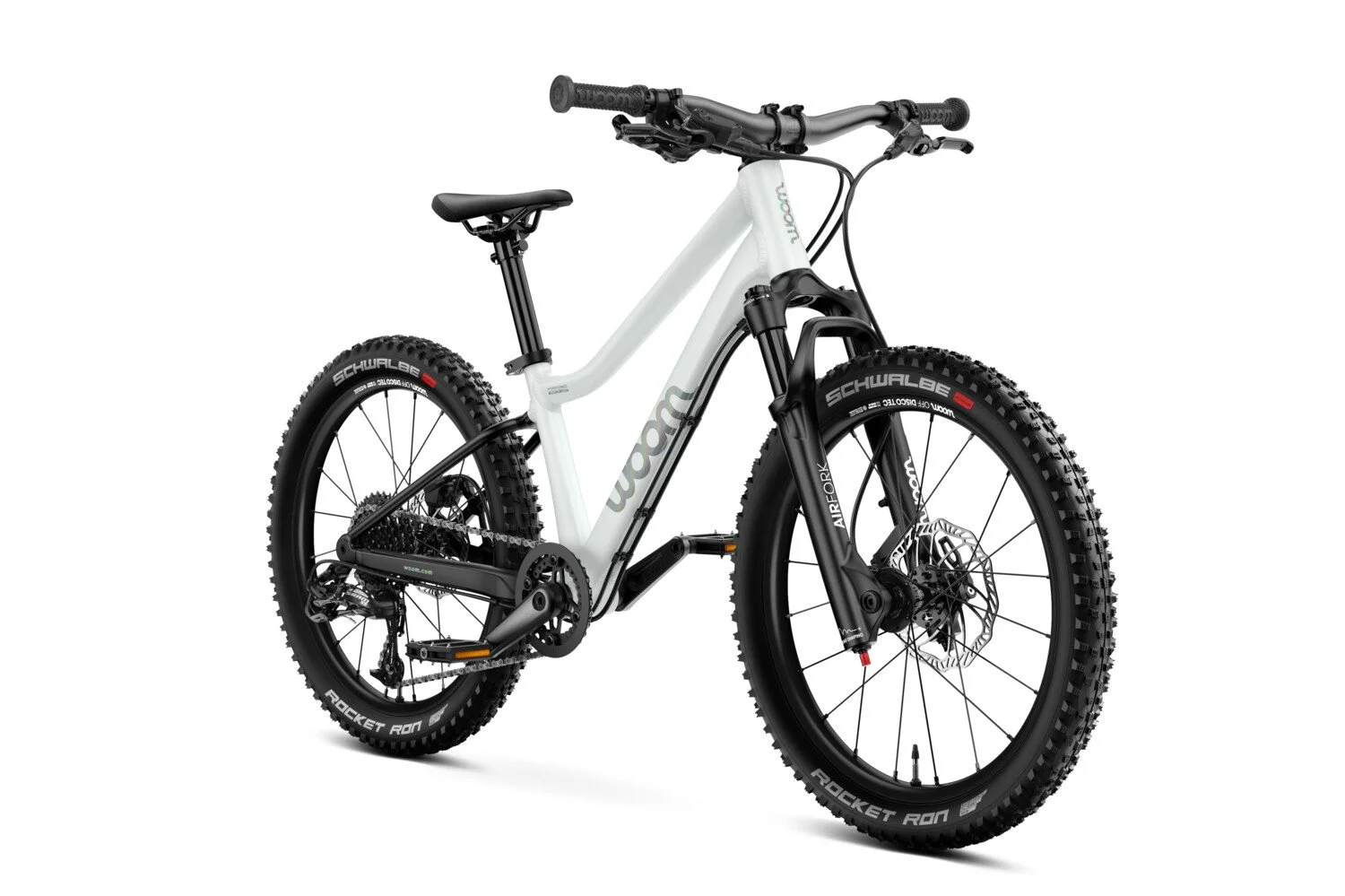 3to2-woom_OFF AIR 4_Cirrus Cloud_Perspective View_Product.jpg